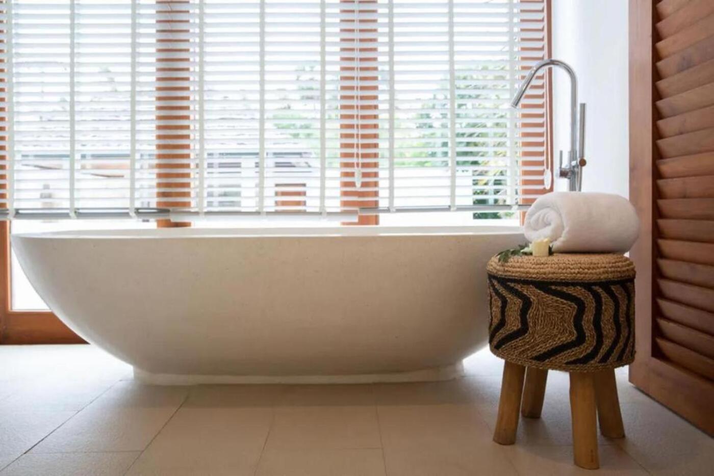 Luxury Sunsai 5br Front In Koh Samui Villa *