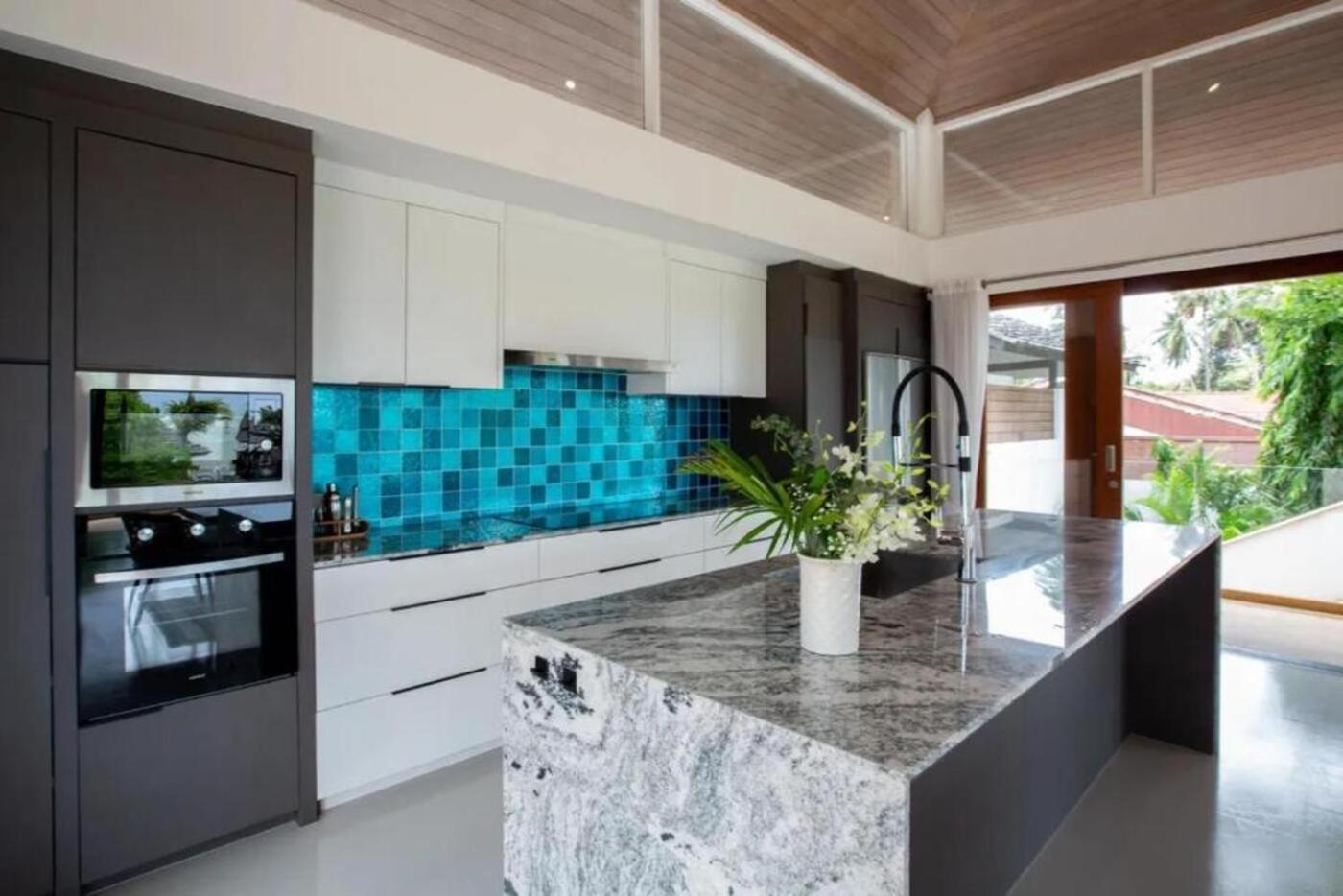 Villa Luxury Sunsai 5br Front In Koh Samui Nathon