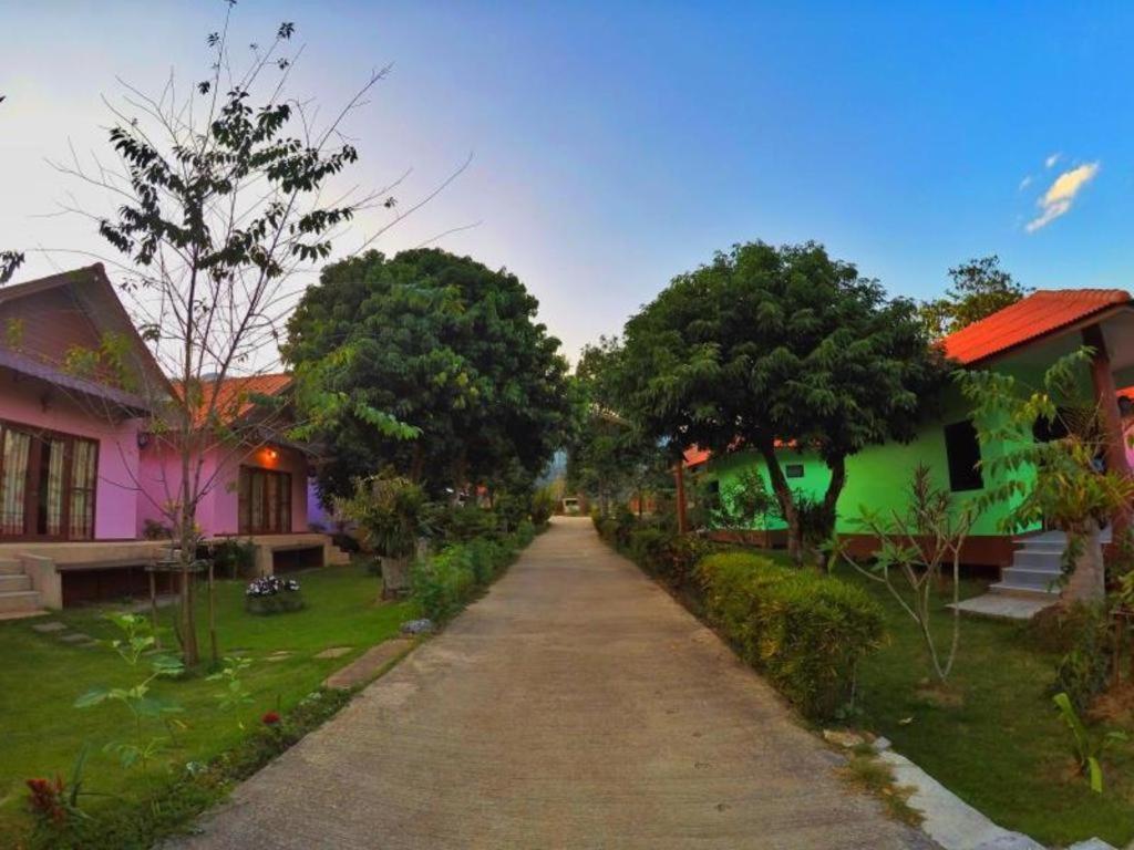 Resort Donut Mae Sai