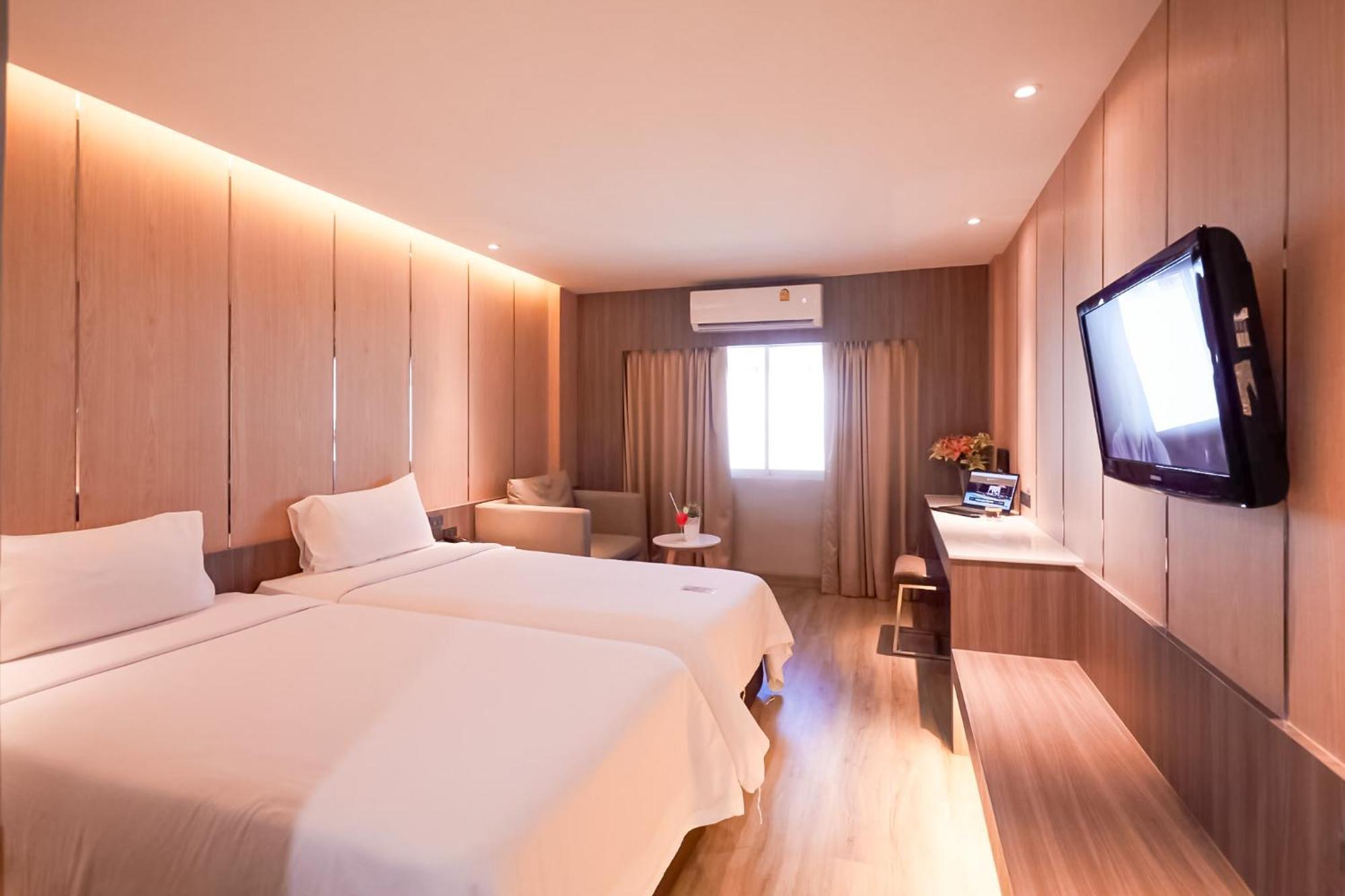 Hotel Golden 4*