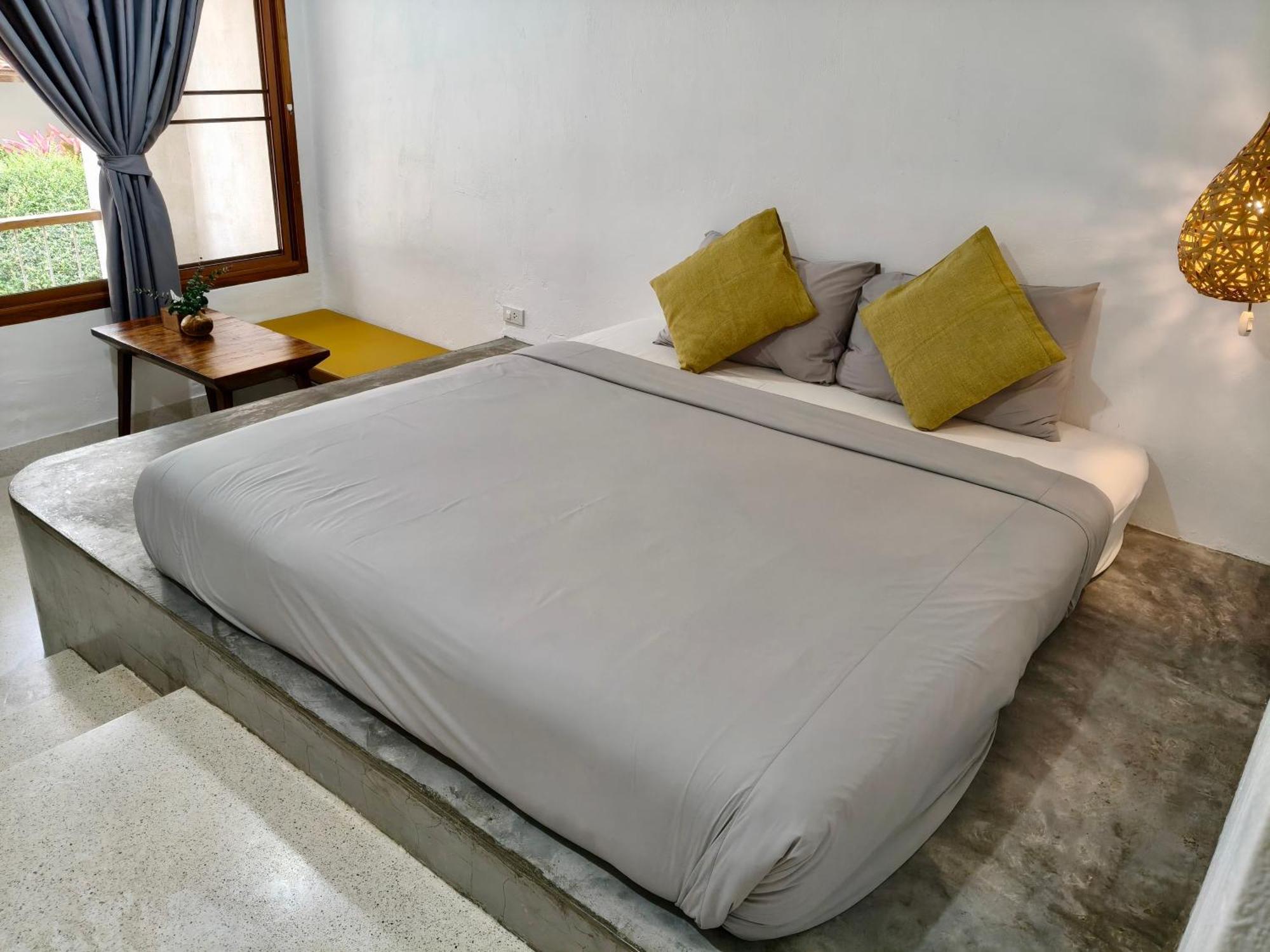 Canary Guest house 2*