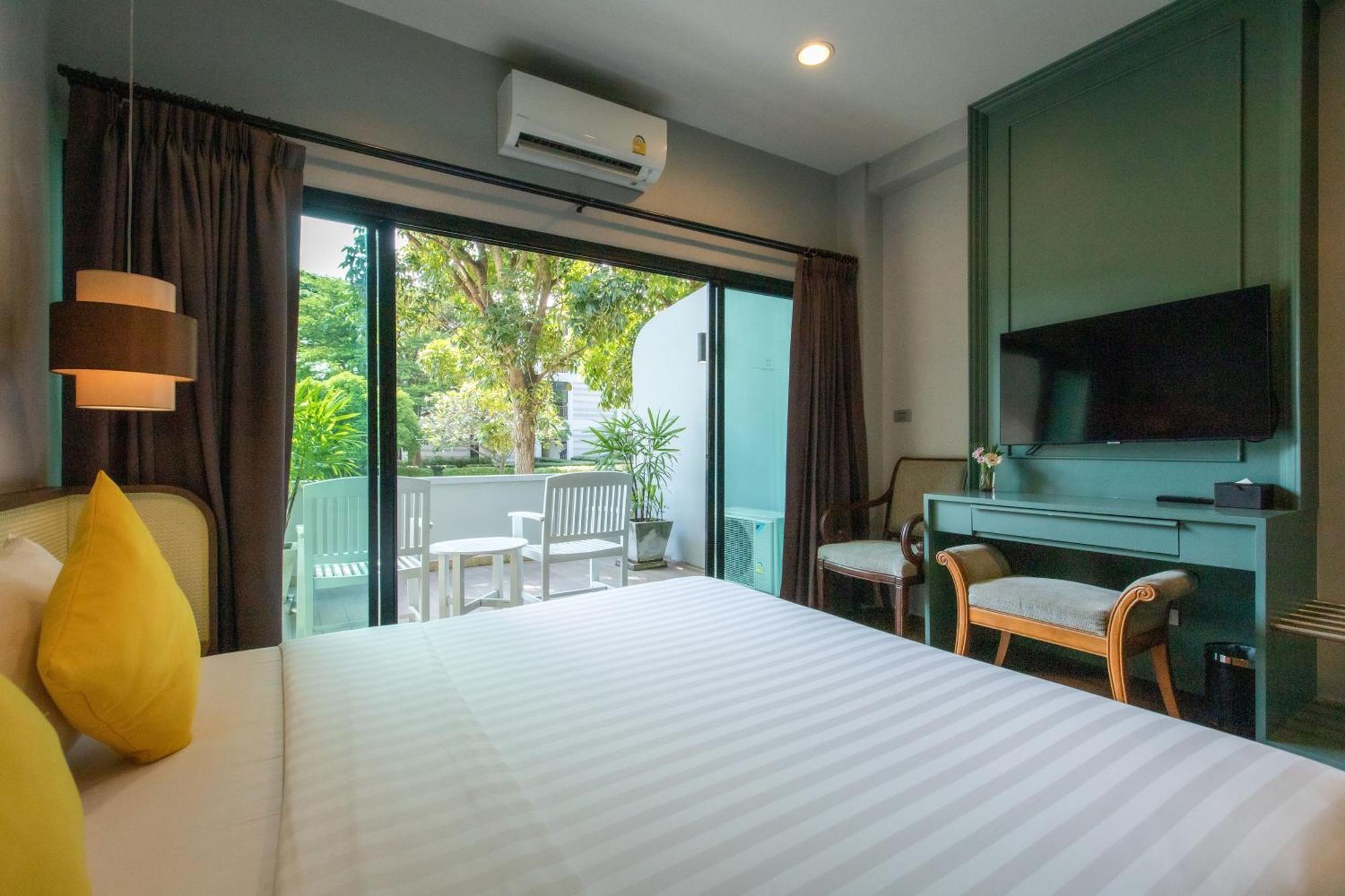 Bangsaen Heritage Hotel Bang Saen