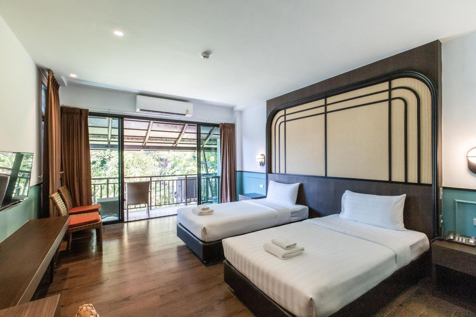 Bangsaen Heritage Hotel