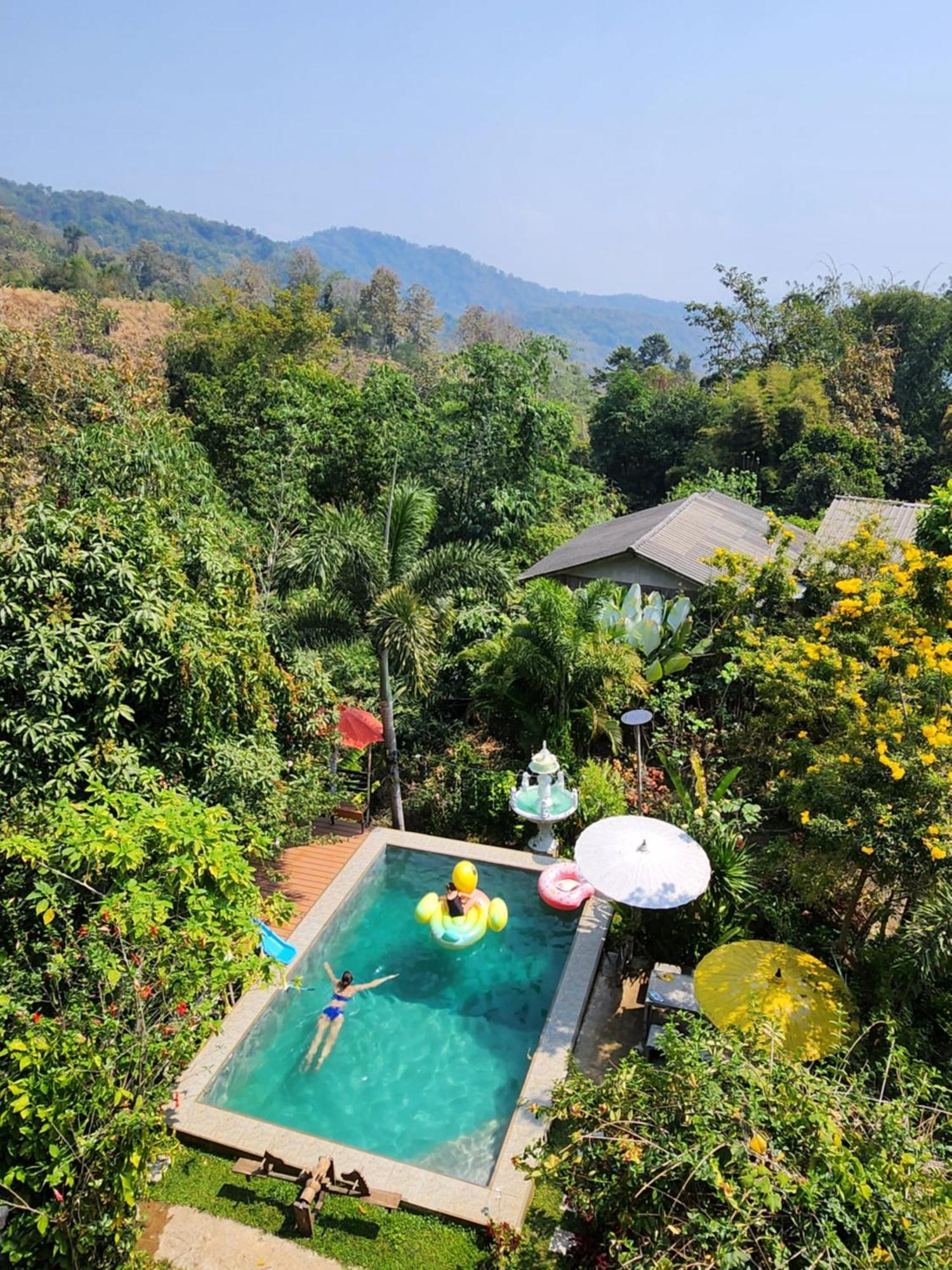 บ้านภูคำฟ้า ดอยปู่ไข่ Baan Phu Kham Fah 4*