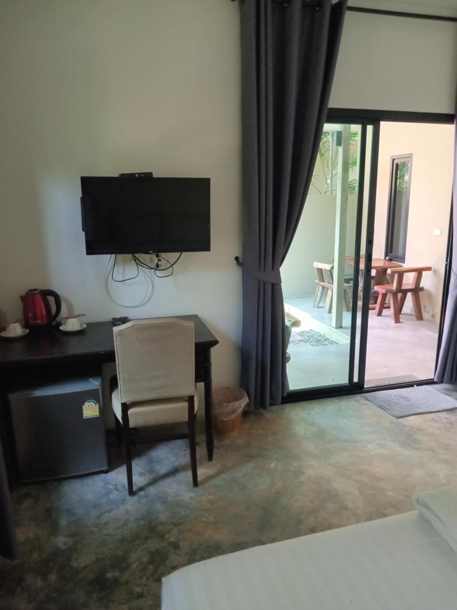Tropical House​ Resort Hua Hin