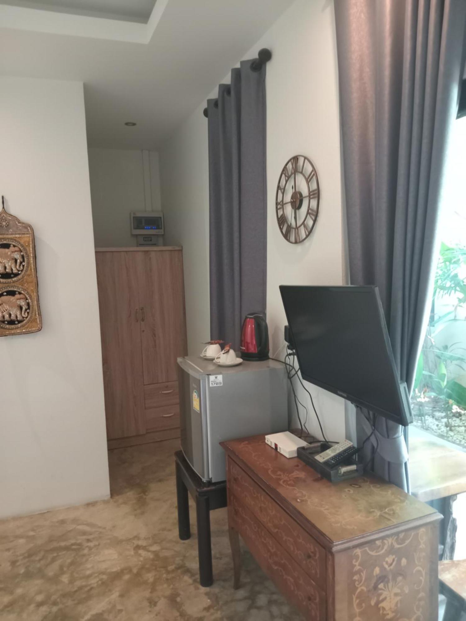 Tropical House​ Resort Hua Hin