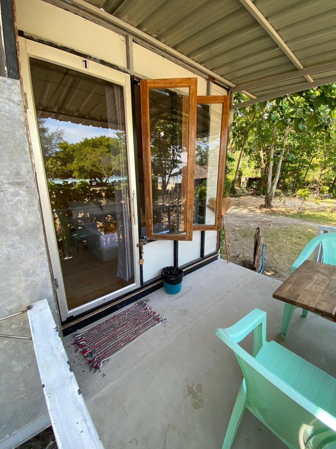 Guest house Sea Open Koh Ngai