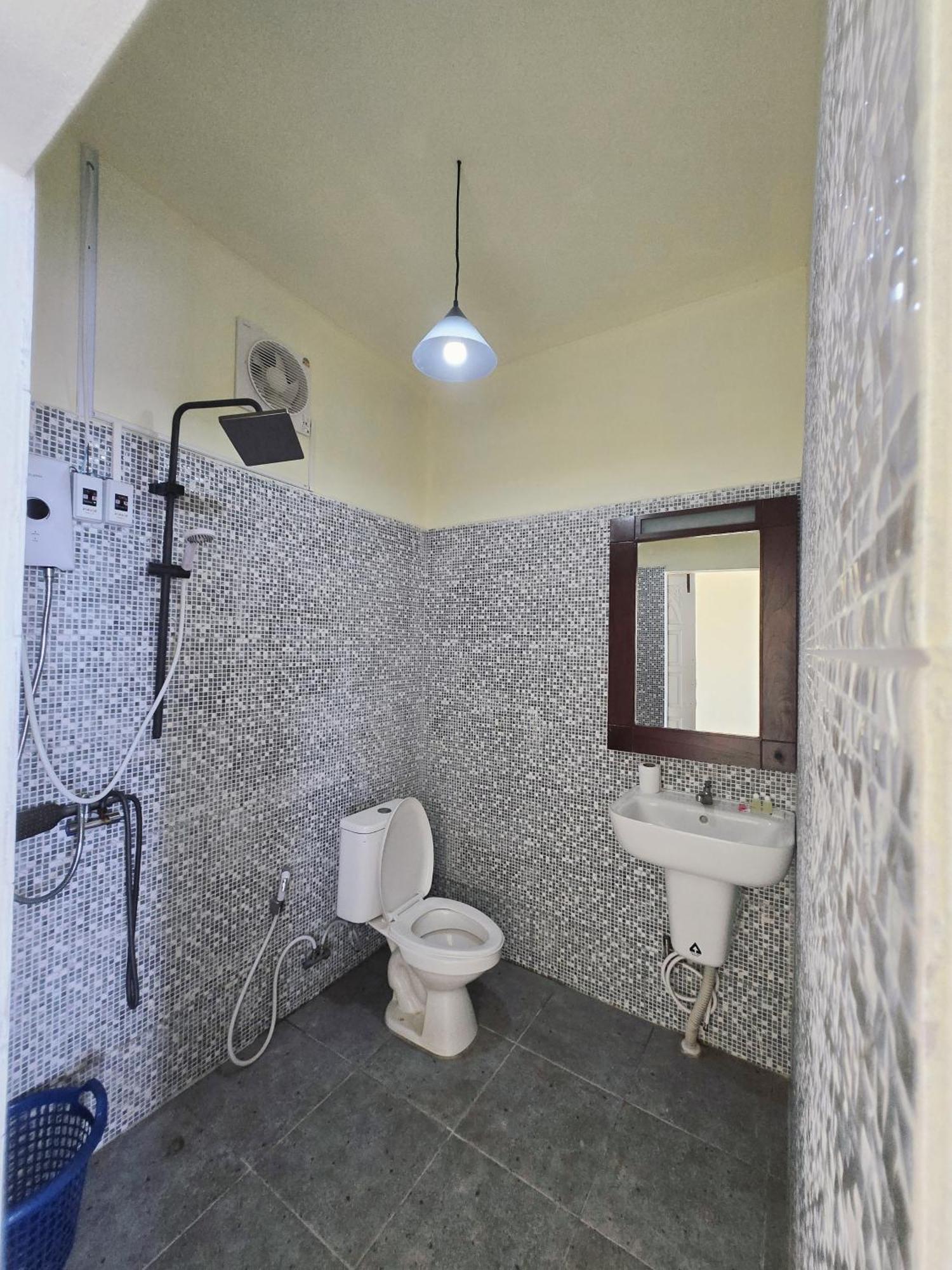 Deep Mountain View Villa *