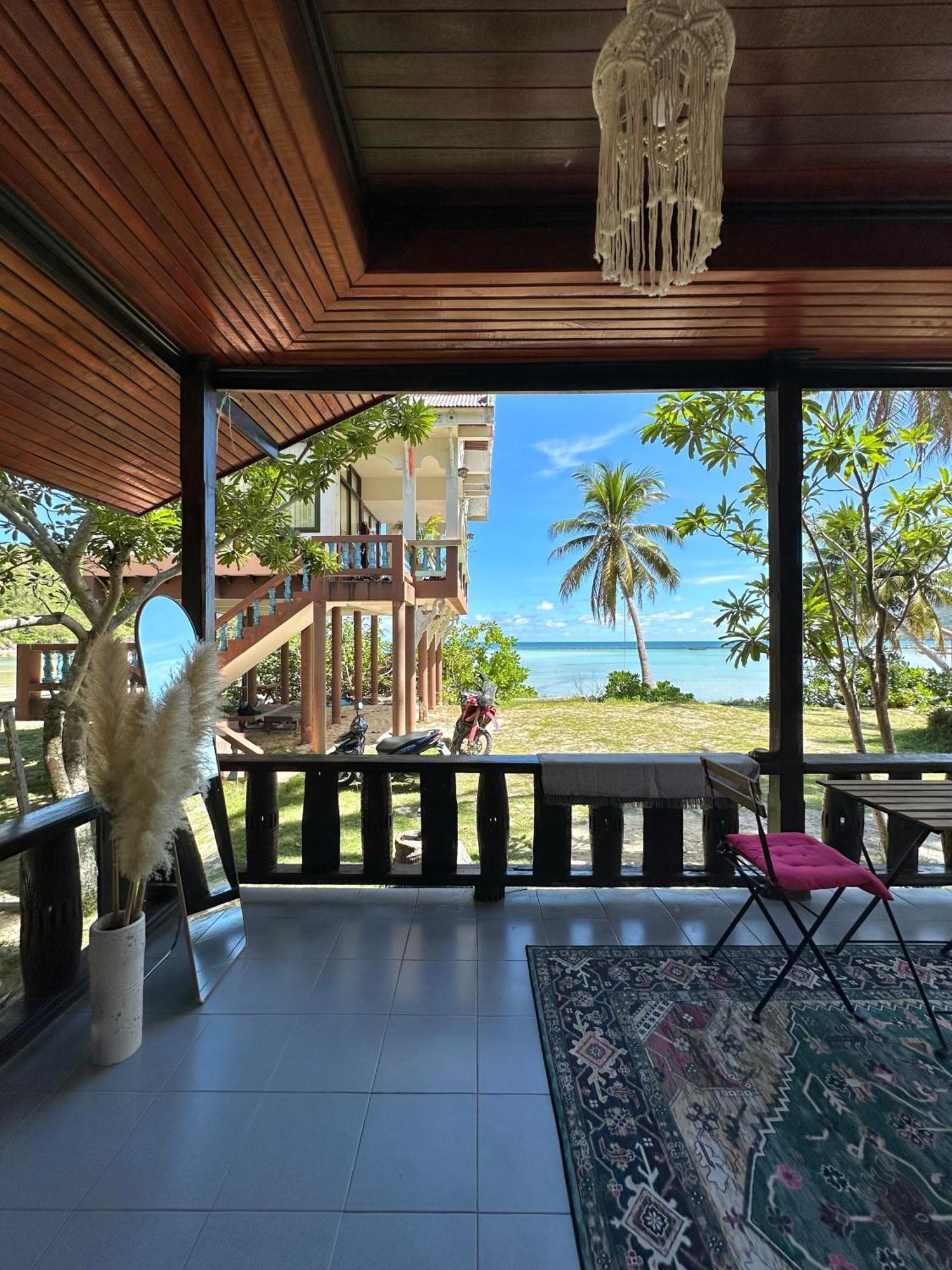 Casa de férias Beachfront House In Chaloklum