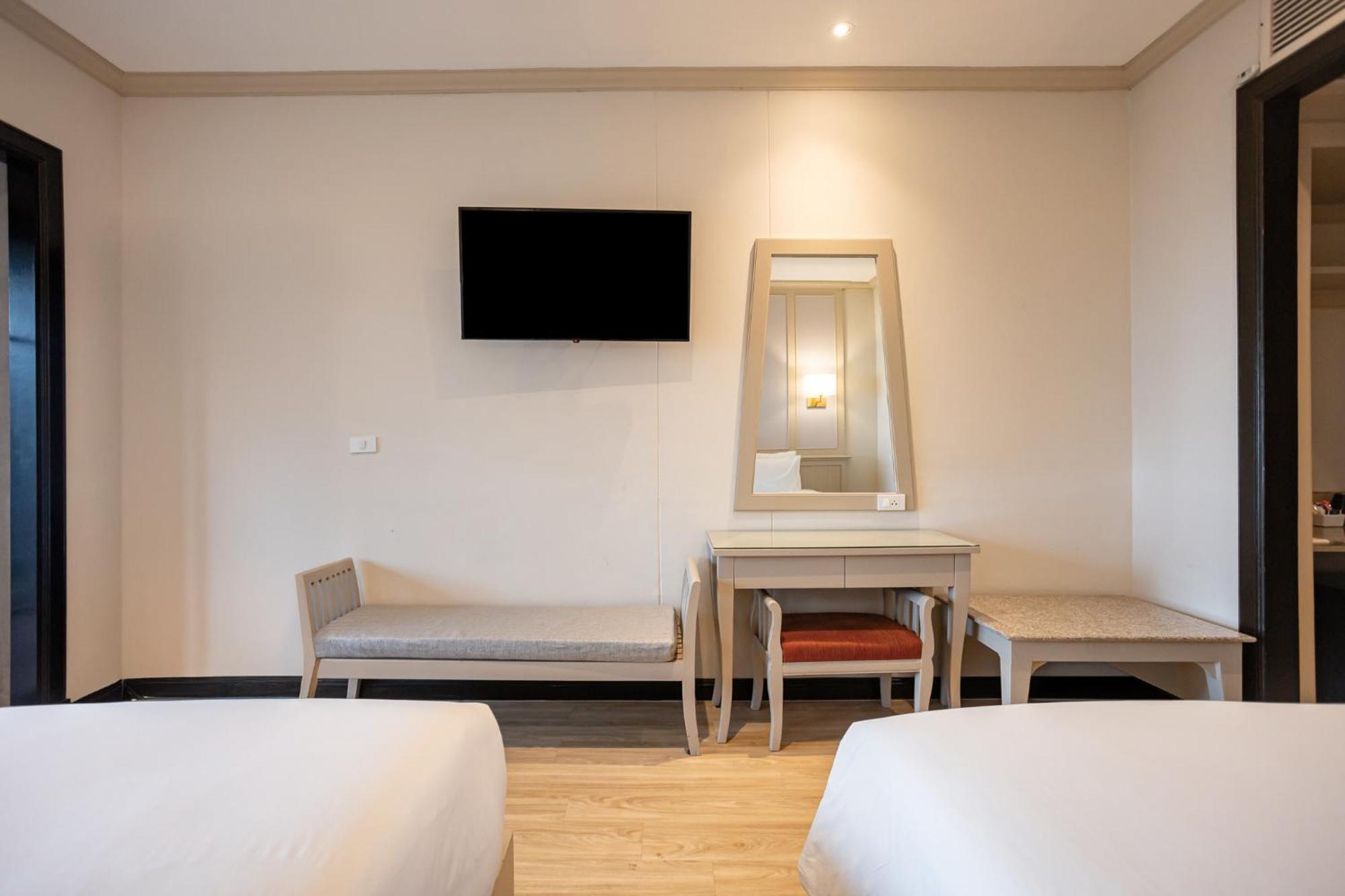 Pinnacle Grand Jomtien And Club 4* Na Chom Thian