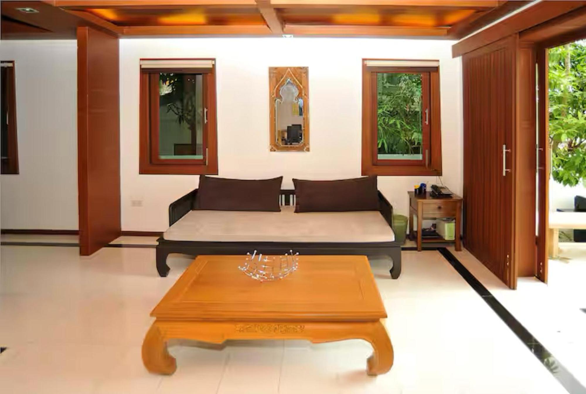 Thai Heritage Melitta Bohput, Beach, Pool, Seaviews, 6-suite, Full Villa, Luxury, Aaa Location Koh Samui * Bang Rak Beach (Koh Samui)