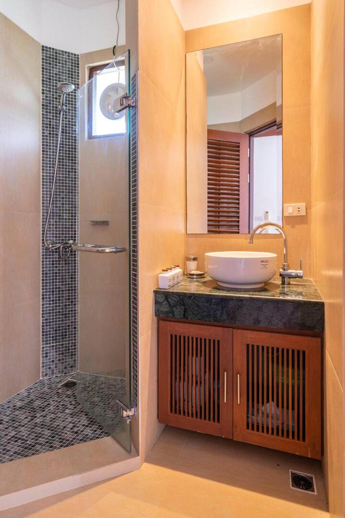 Villa Thai Heritage Melitta Bohput, Beach, Pool, Seaviews, 6-suite, Full Villa, Luxury, Aaa Location Koh Samui