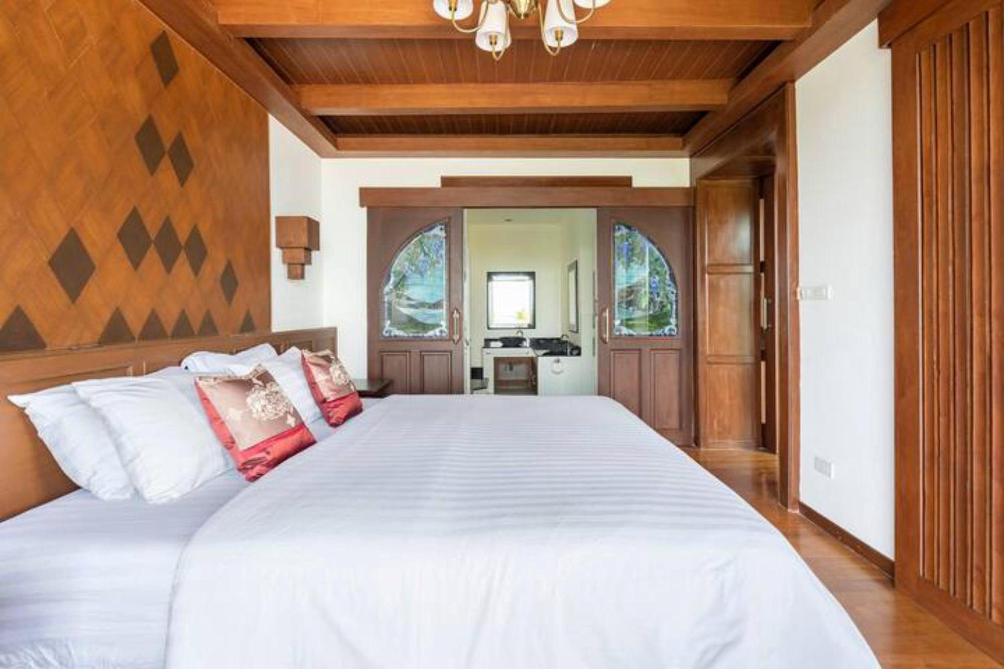 Villa Thai Heritage Melitta Bohput, Beach, Pool, Seaviews, 6-suite, Full Villa, Luxury, Aaa Location Koh Samui Bang Rak Beach (Koh Samui)