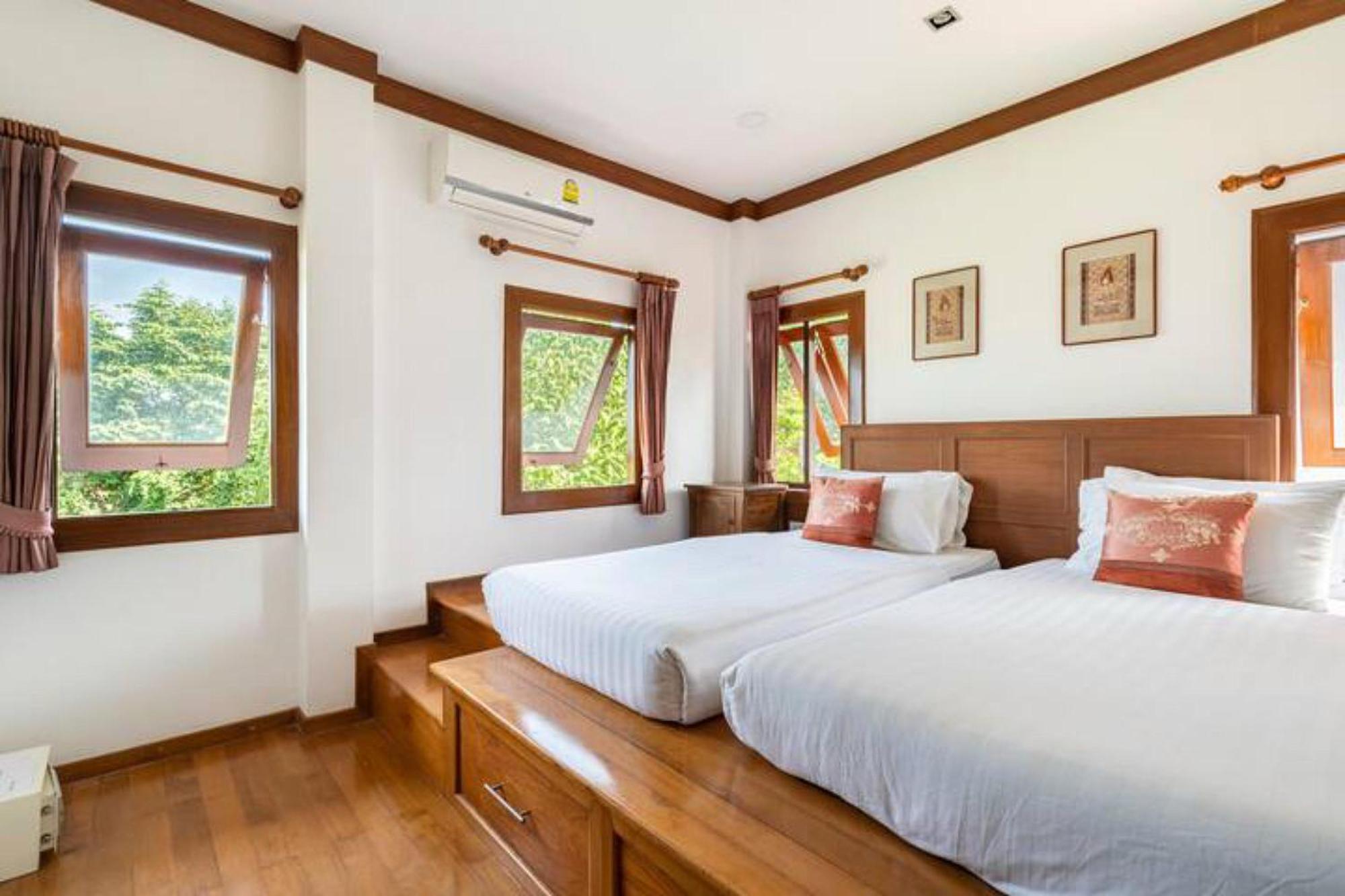 Thai Heritage Melitta Bohput, Beach, Pool, Seaviews, 6-suite, Full Villa, Luxury, Aaa Location Koh Samui * Bang Rak Beach (Koh Samui)