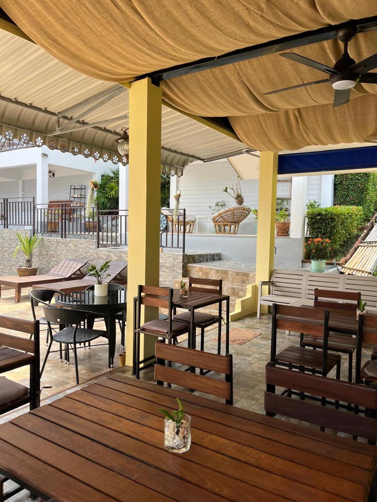 Holiday home Sawasdee & Pool *