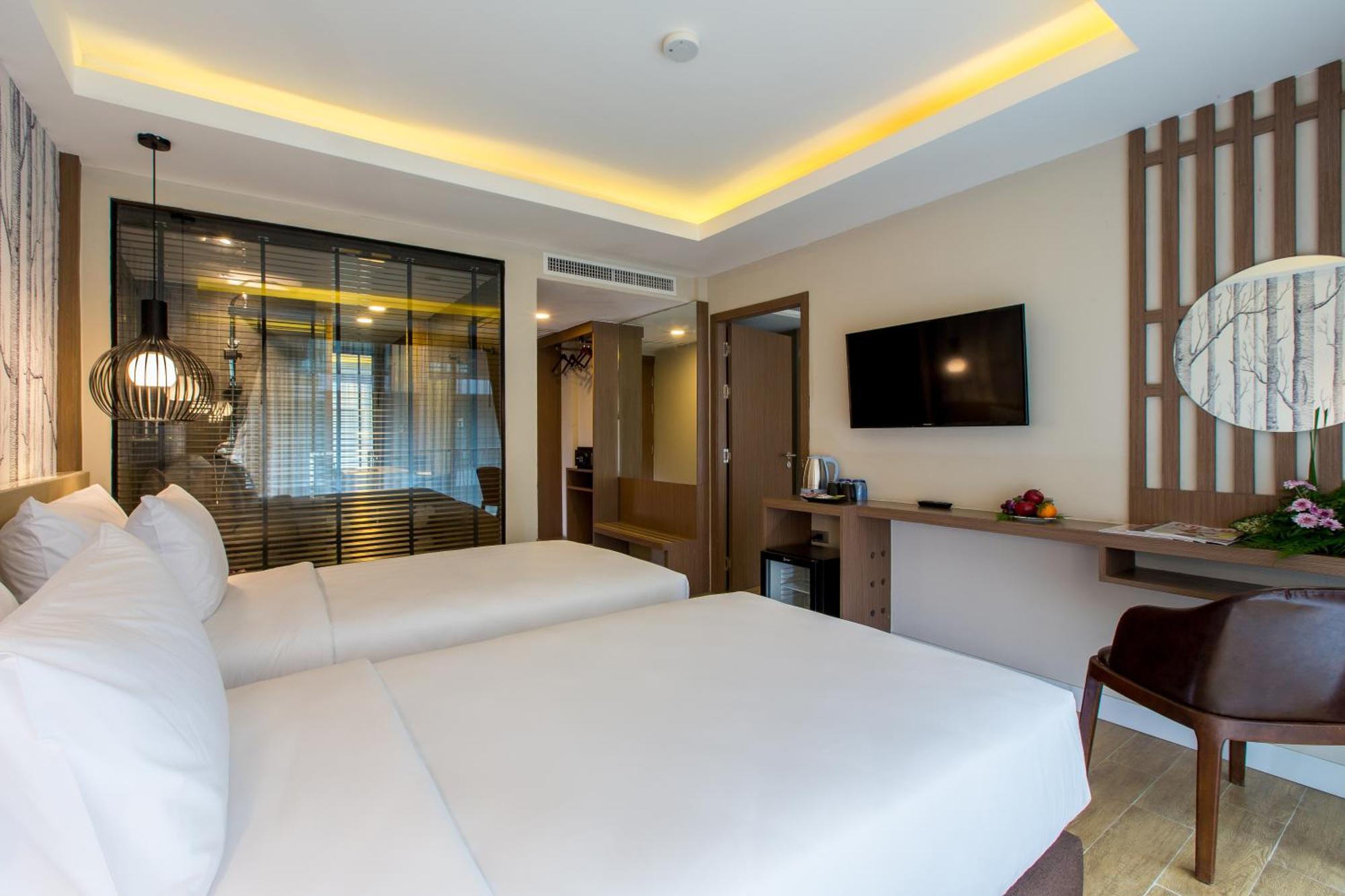 Hotel Glow Krabi 4*
