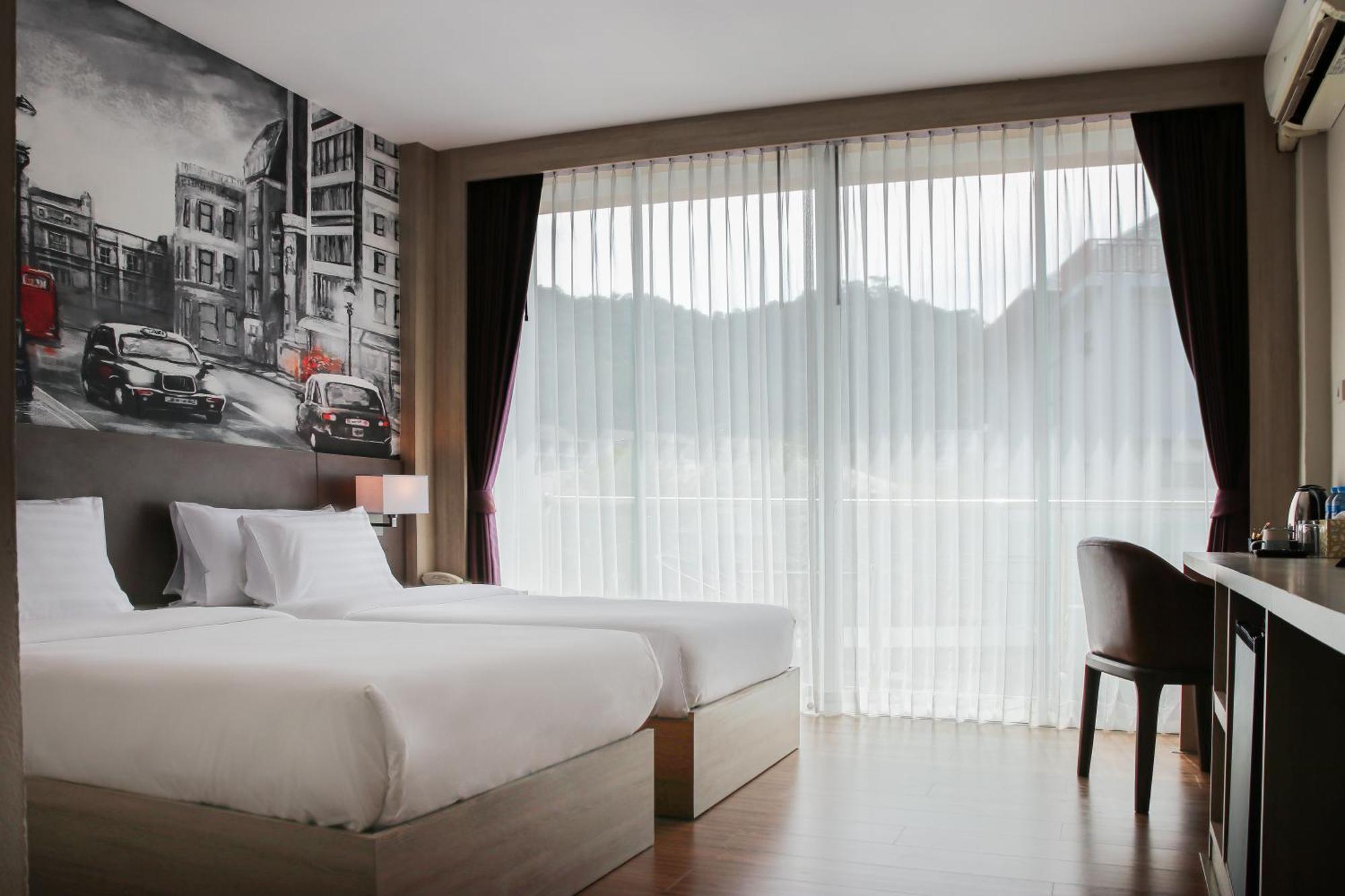 Glow Krabi Hotel 4*