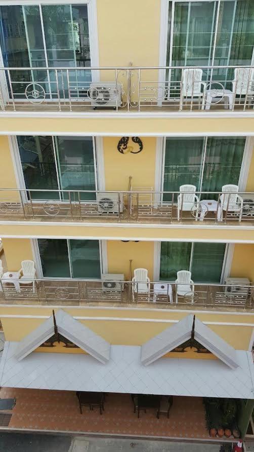 Hotel Panjai's Place 3*
