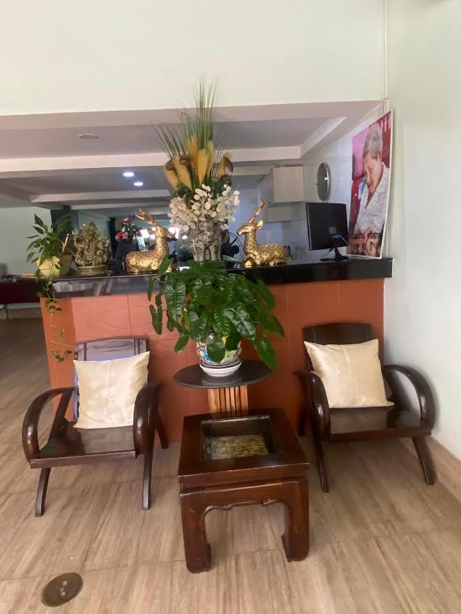 Panjai's Place Cha-Am
