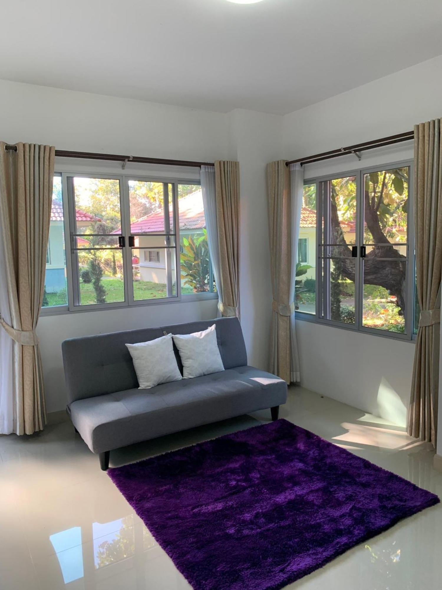 Hotel Baan Pingkan Wellness San Kamphaeng