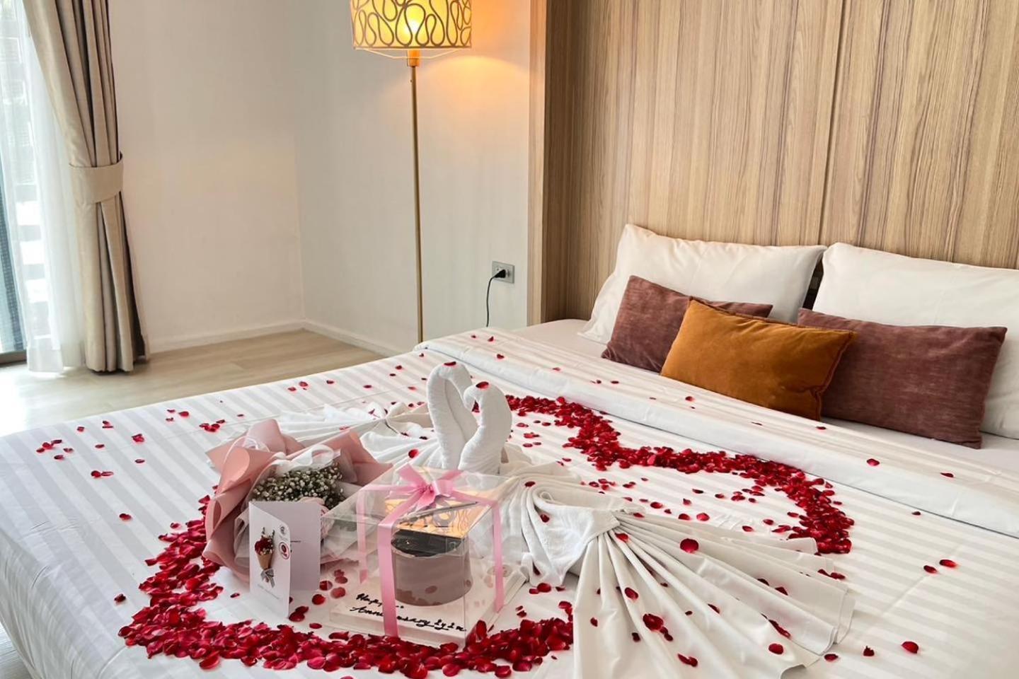 S2 - Sha Certified Hotel Bang Saen