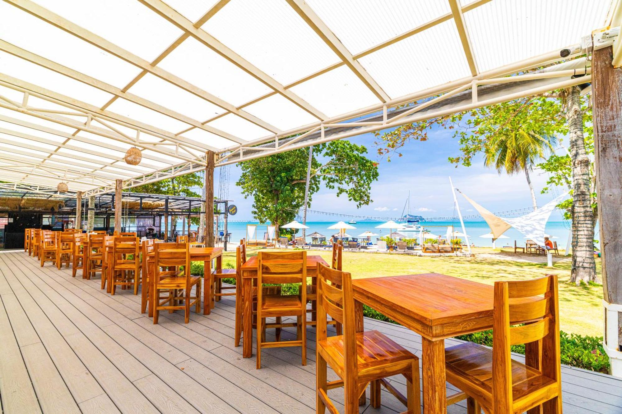 Royal Yao Yai Island Resort 5*