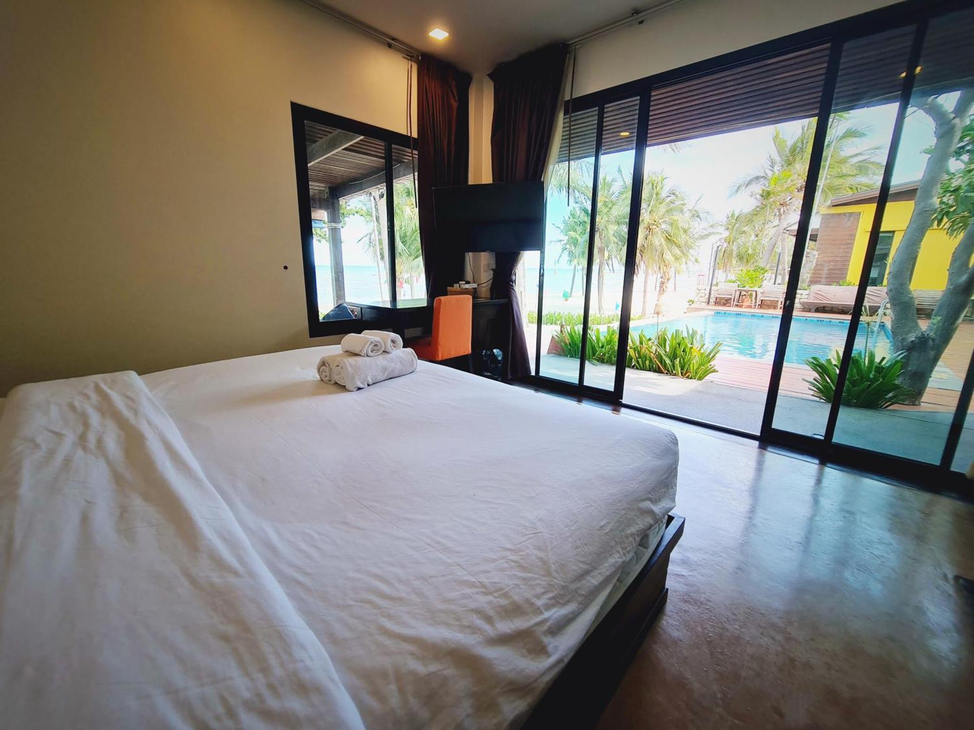 Chidlom Hotel Haad Chao Samran