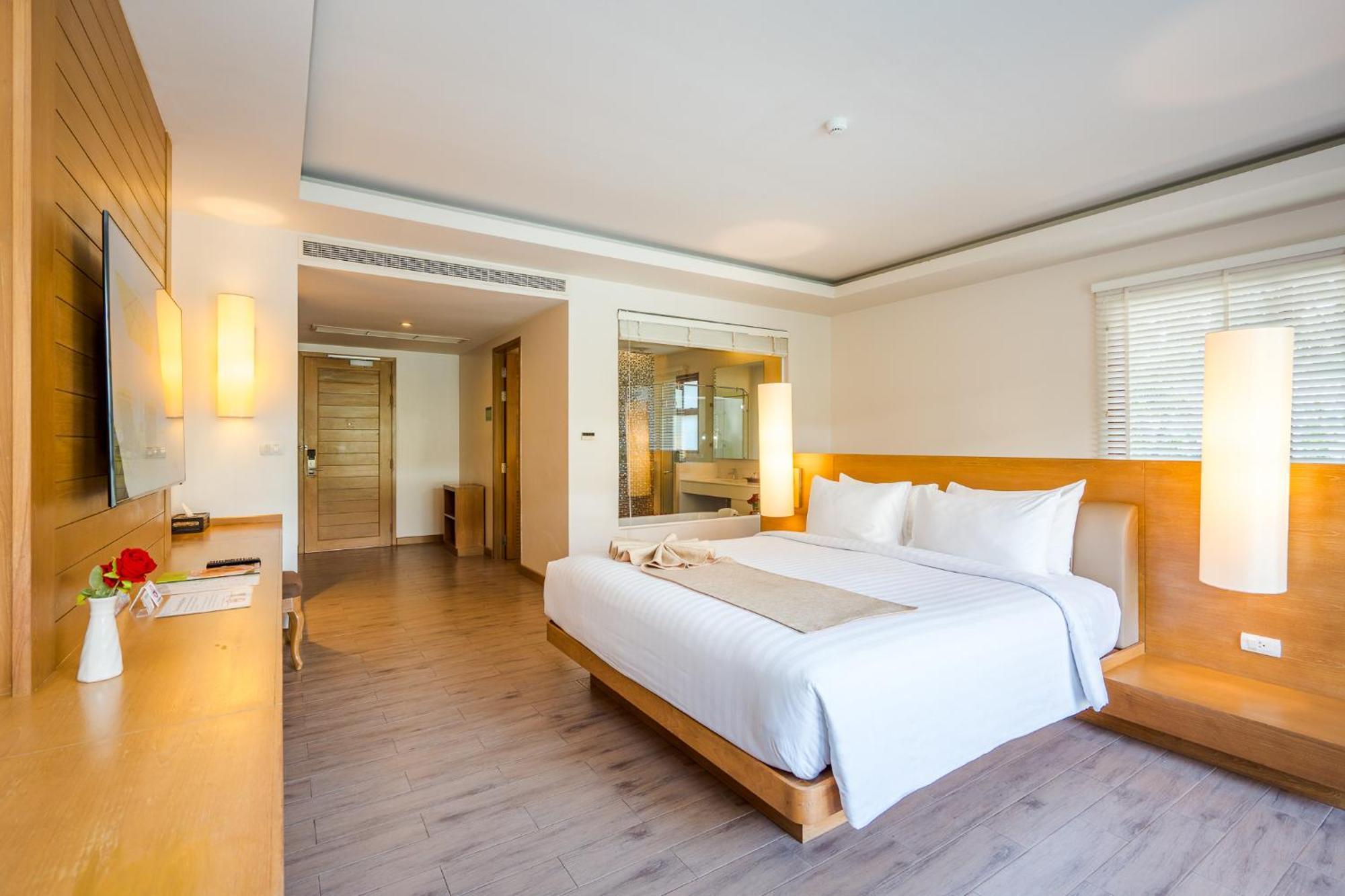 Ayrest Hua Hin