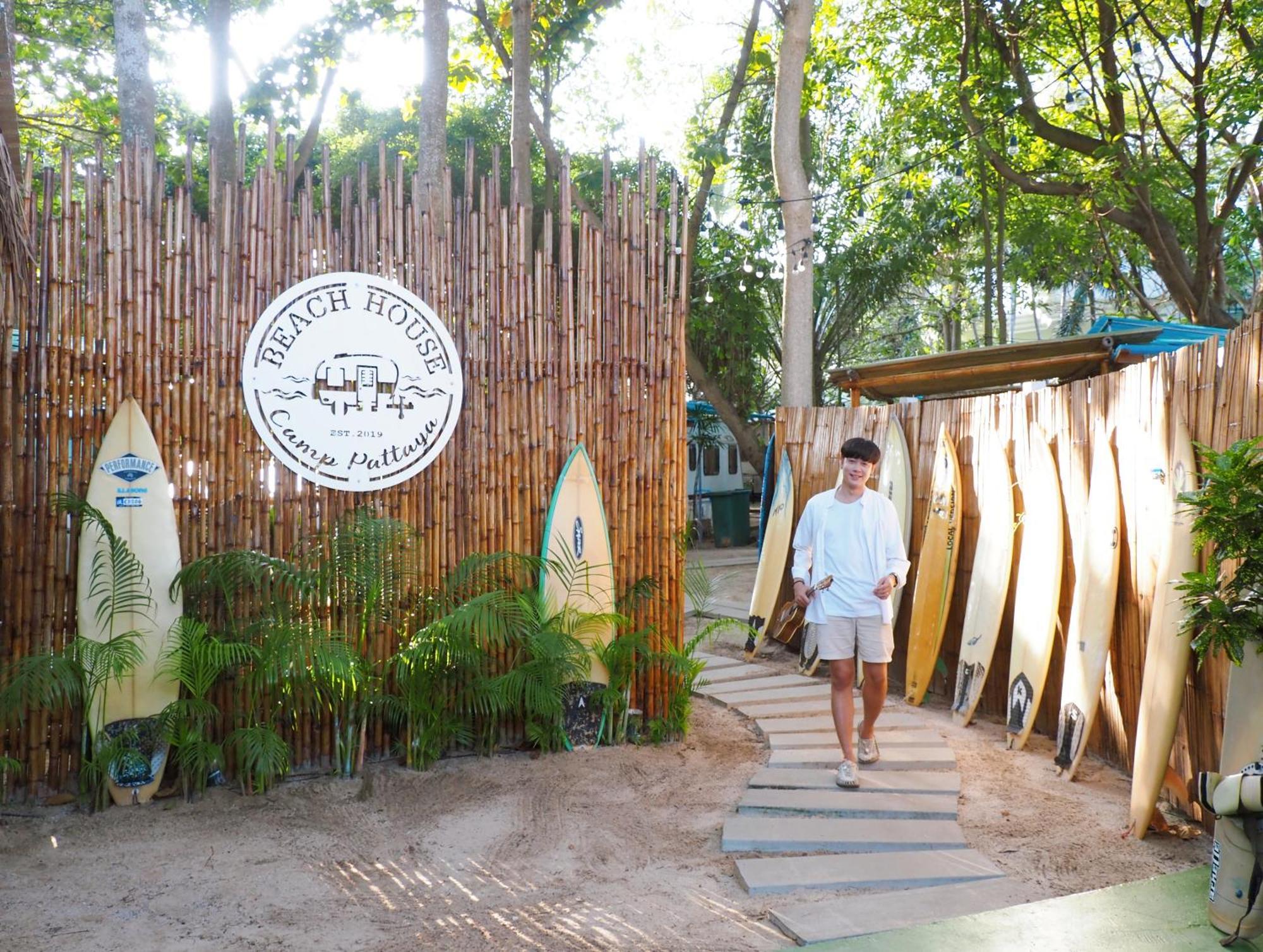 House Camp 3*