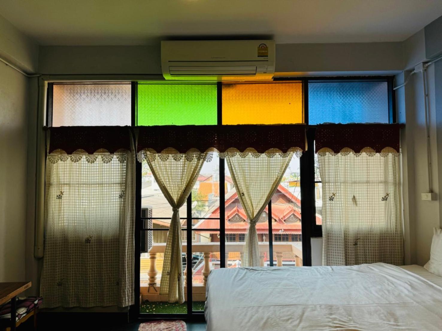 Retro At Phra Sing Guest house *