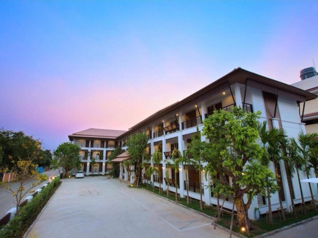 Hotel At Boutique