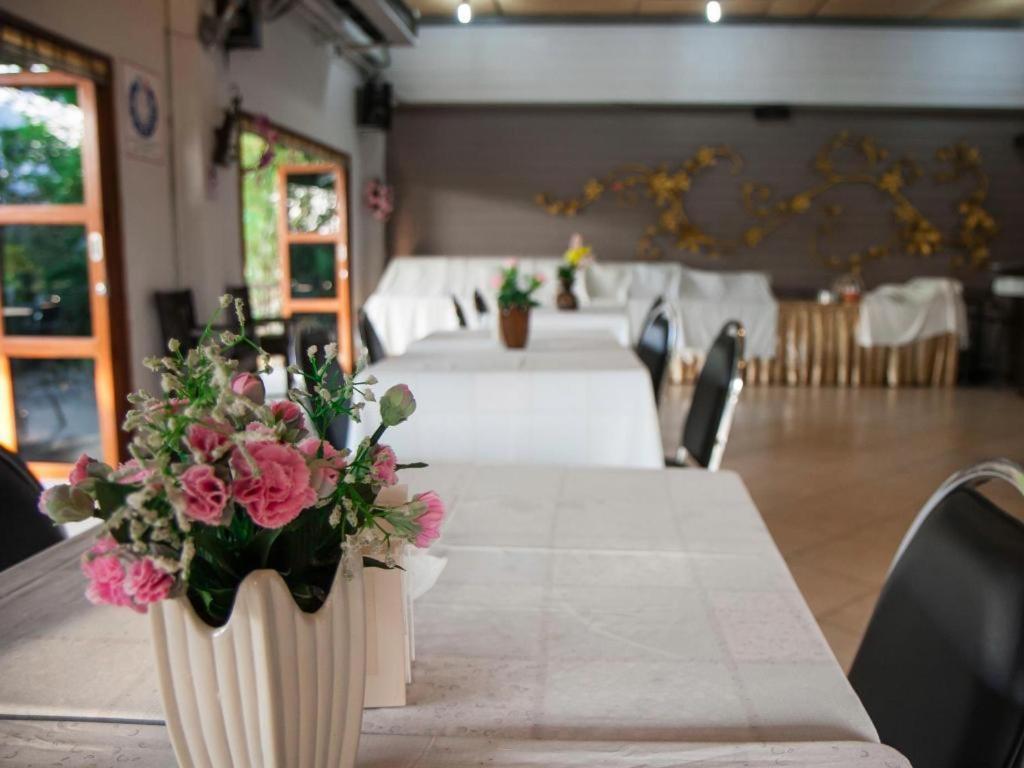 Chayada Garden House And Resort