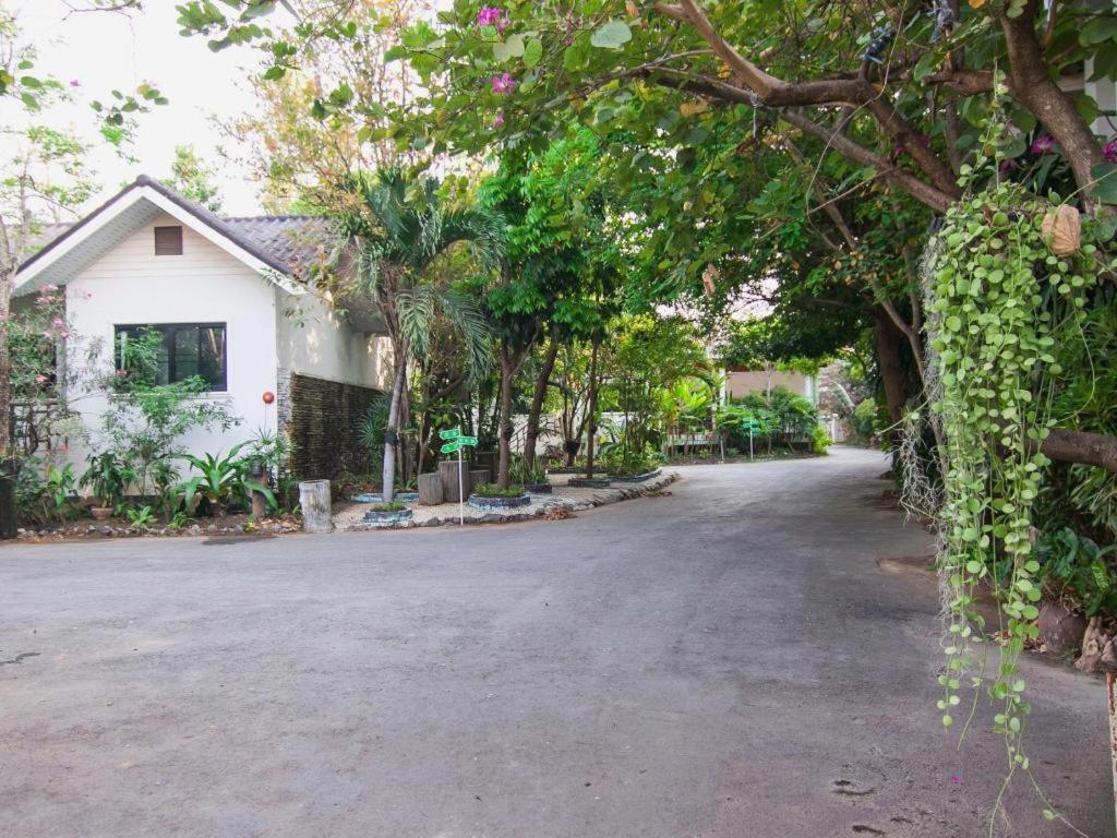 Chayada Garden House And 3* Nakhon Ratchasima
