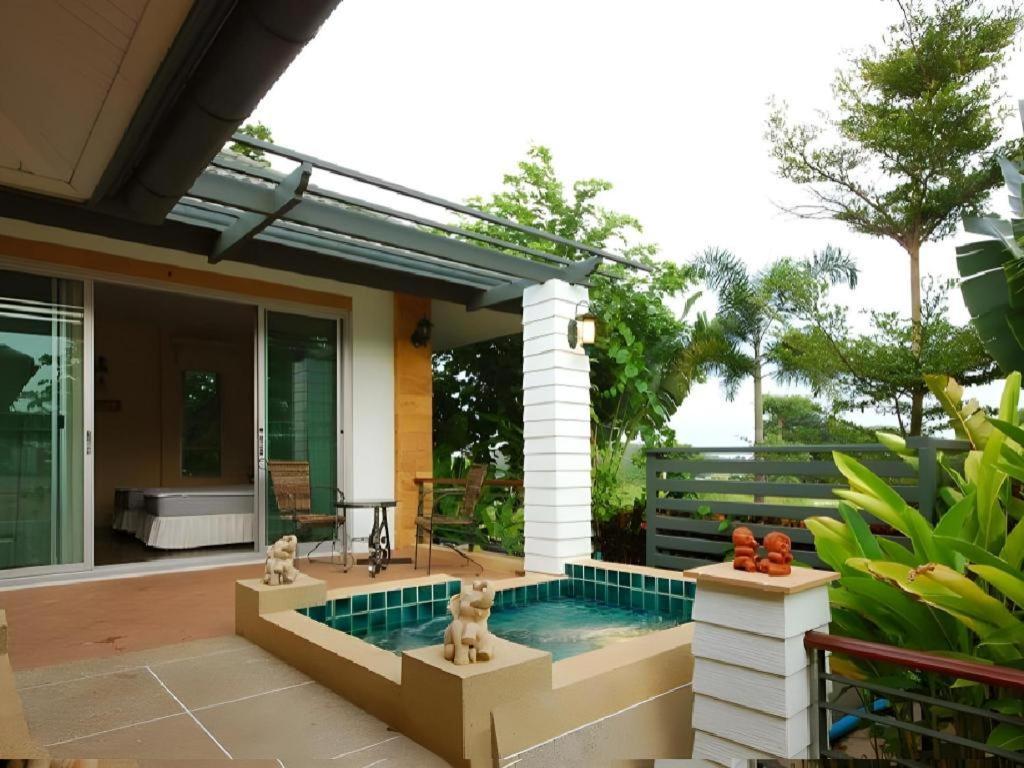 Phu View Khao Yai 3*