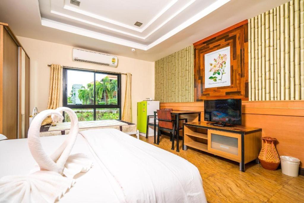 Prew Lom Chom Nam 3* Ban Phan Sadet Nok