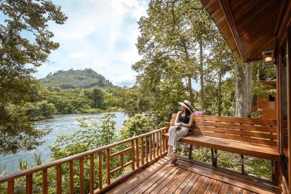 Resort River View At Chaewlan Ban Pha Saeng Lang
