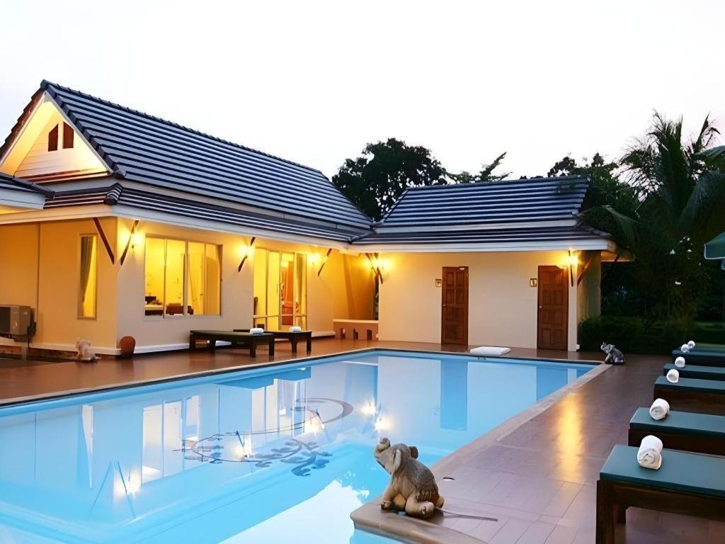 Resort The Forest 3*