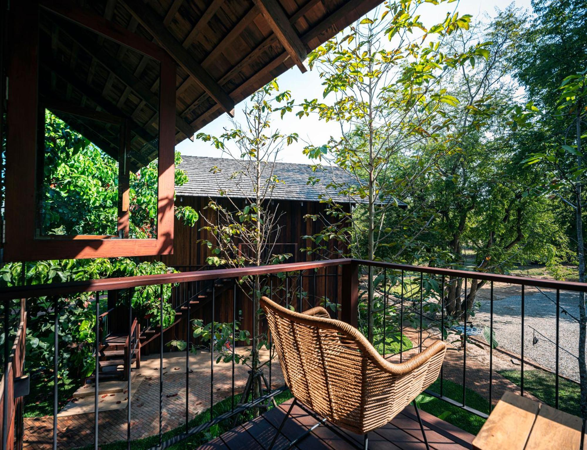 Nachan The Antique Courtyard Resort *