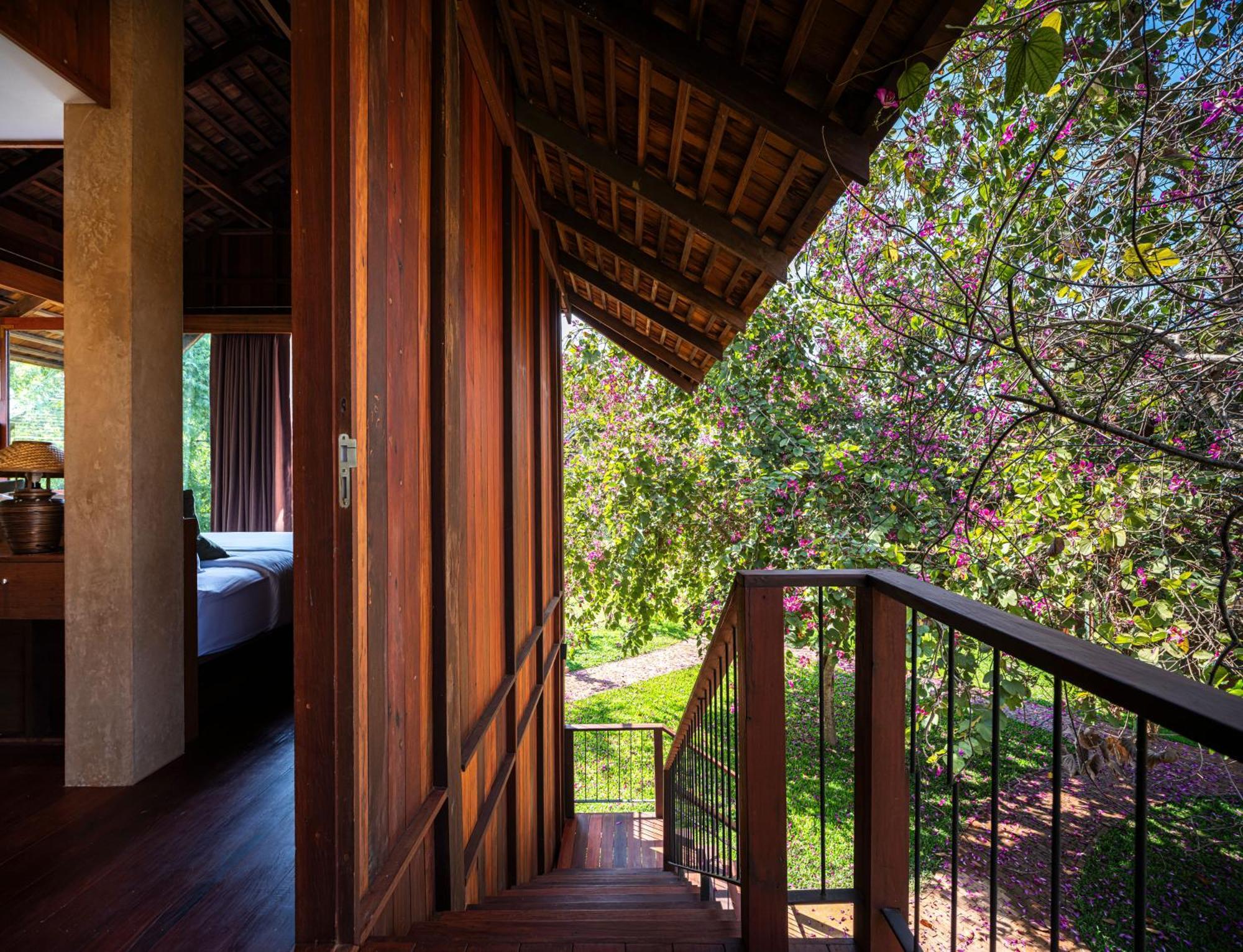 Nachan The Antique Courtyard Resort Chiang Khan