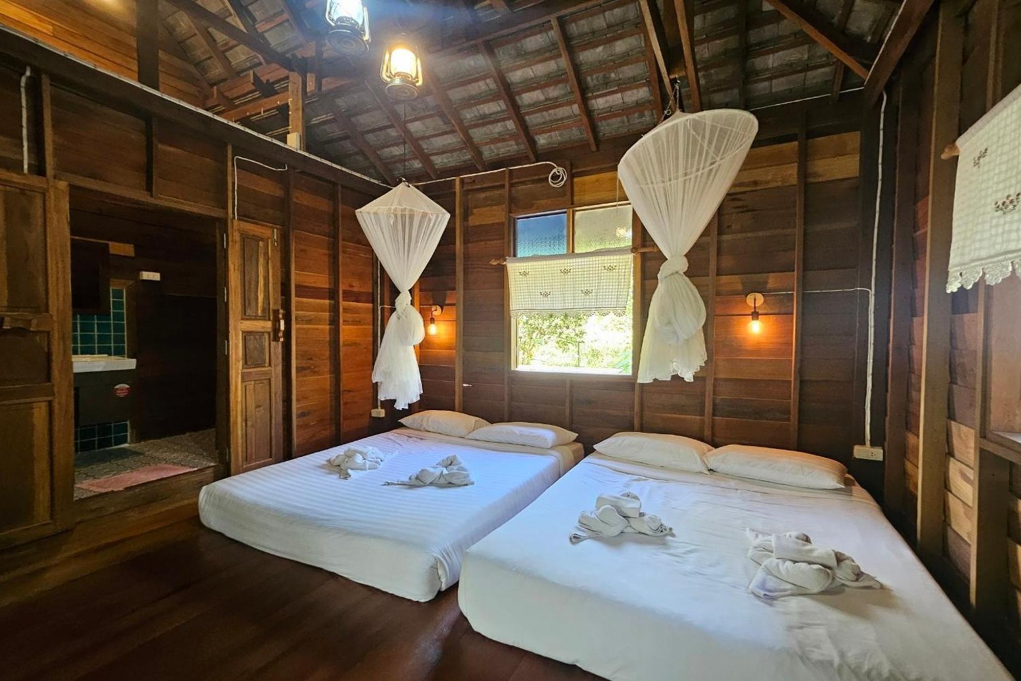 Guest house Baan Auy Chiangmai 2*