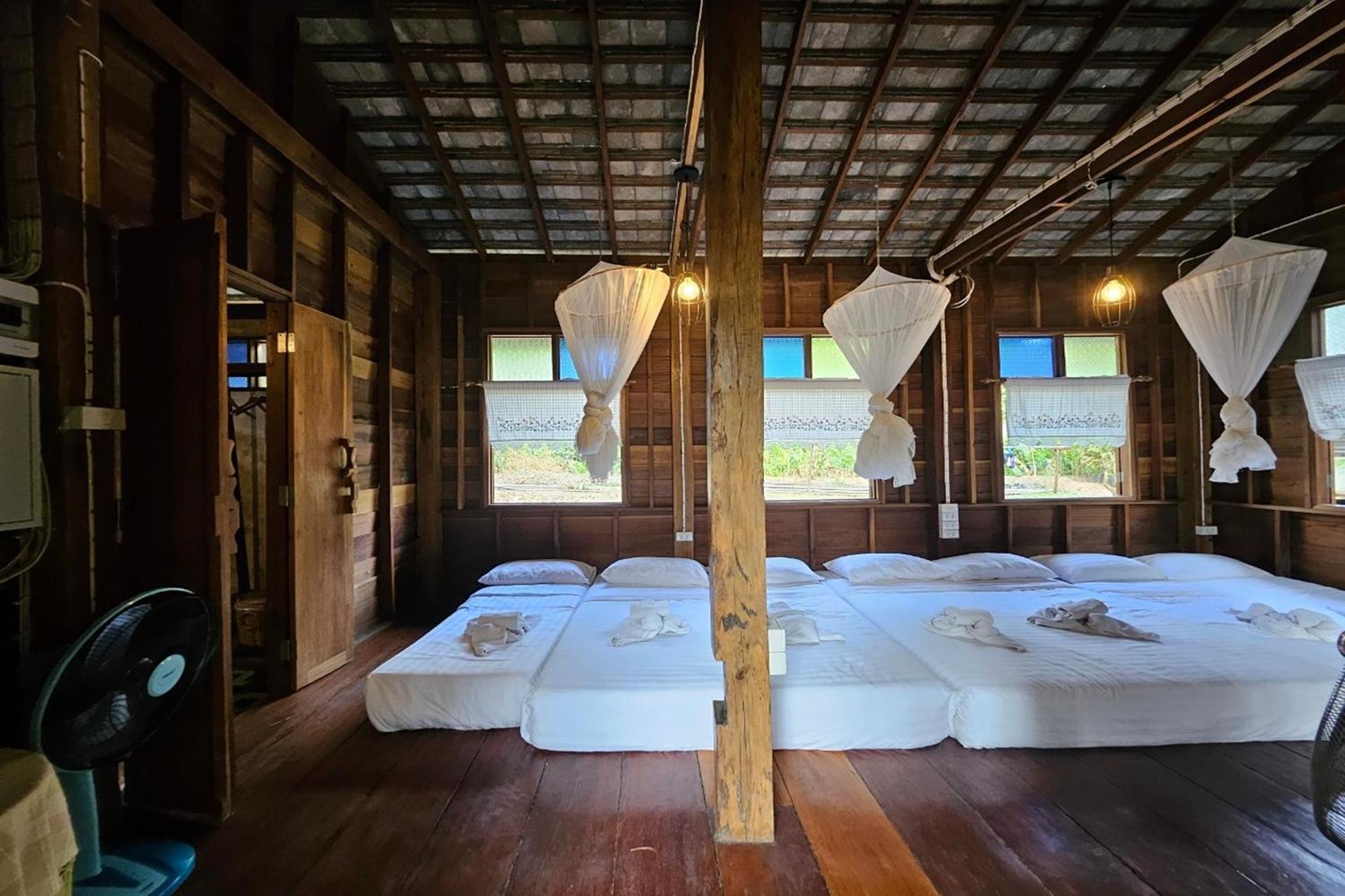 Guest house Baan Auy Chiangmai 2*