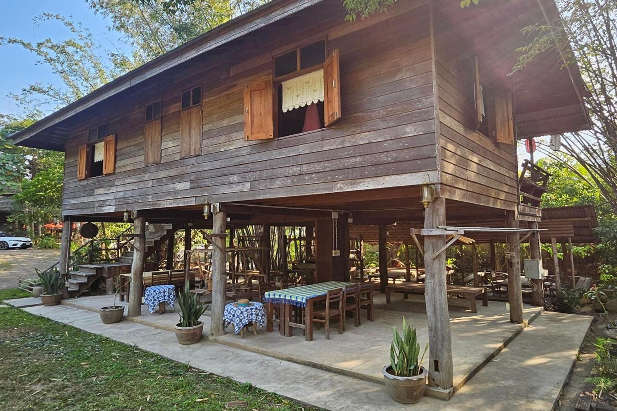 Guest house Baan Auy Chiangmai 2*