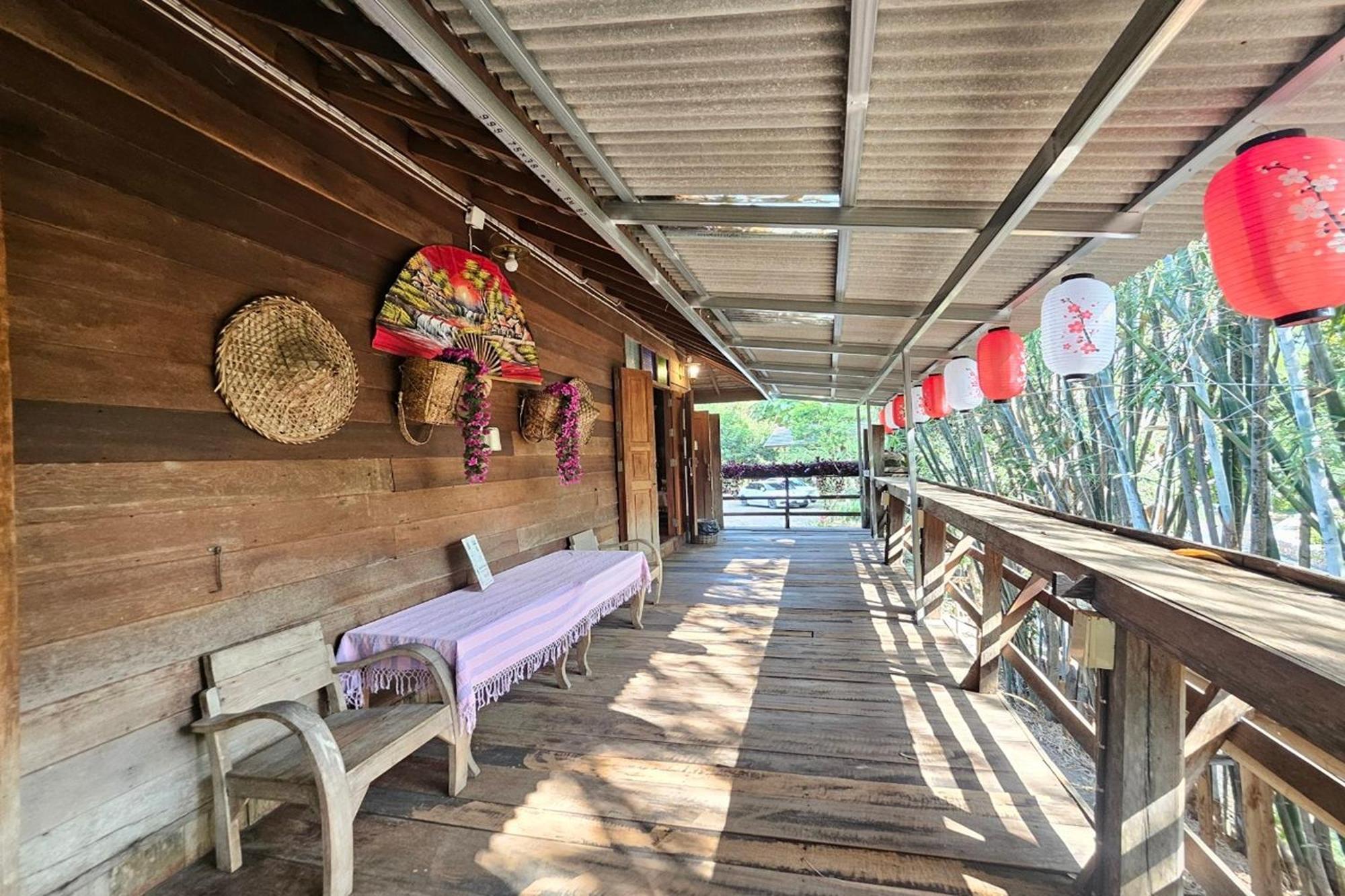 Guest house Baan Auy Chiangmai 2*
