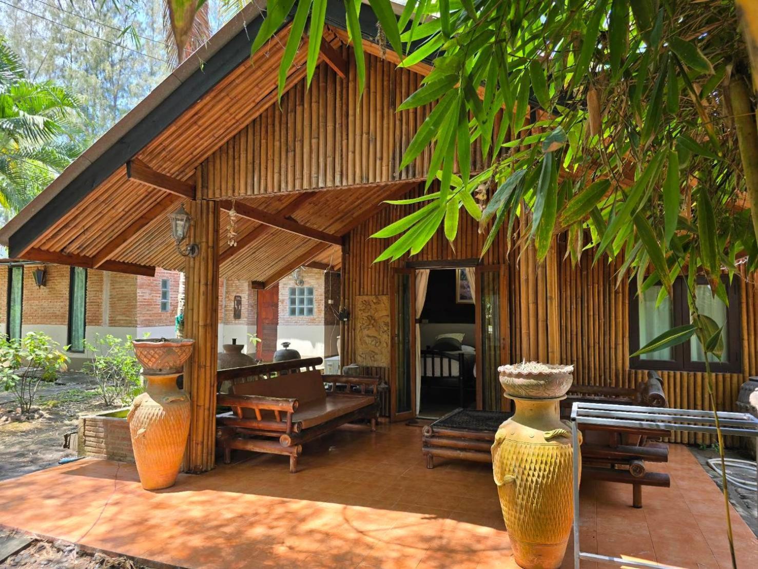 Kaengkrachan Boathouse Paradise Resort Kaeng Krachan