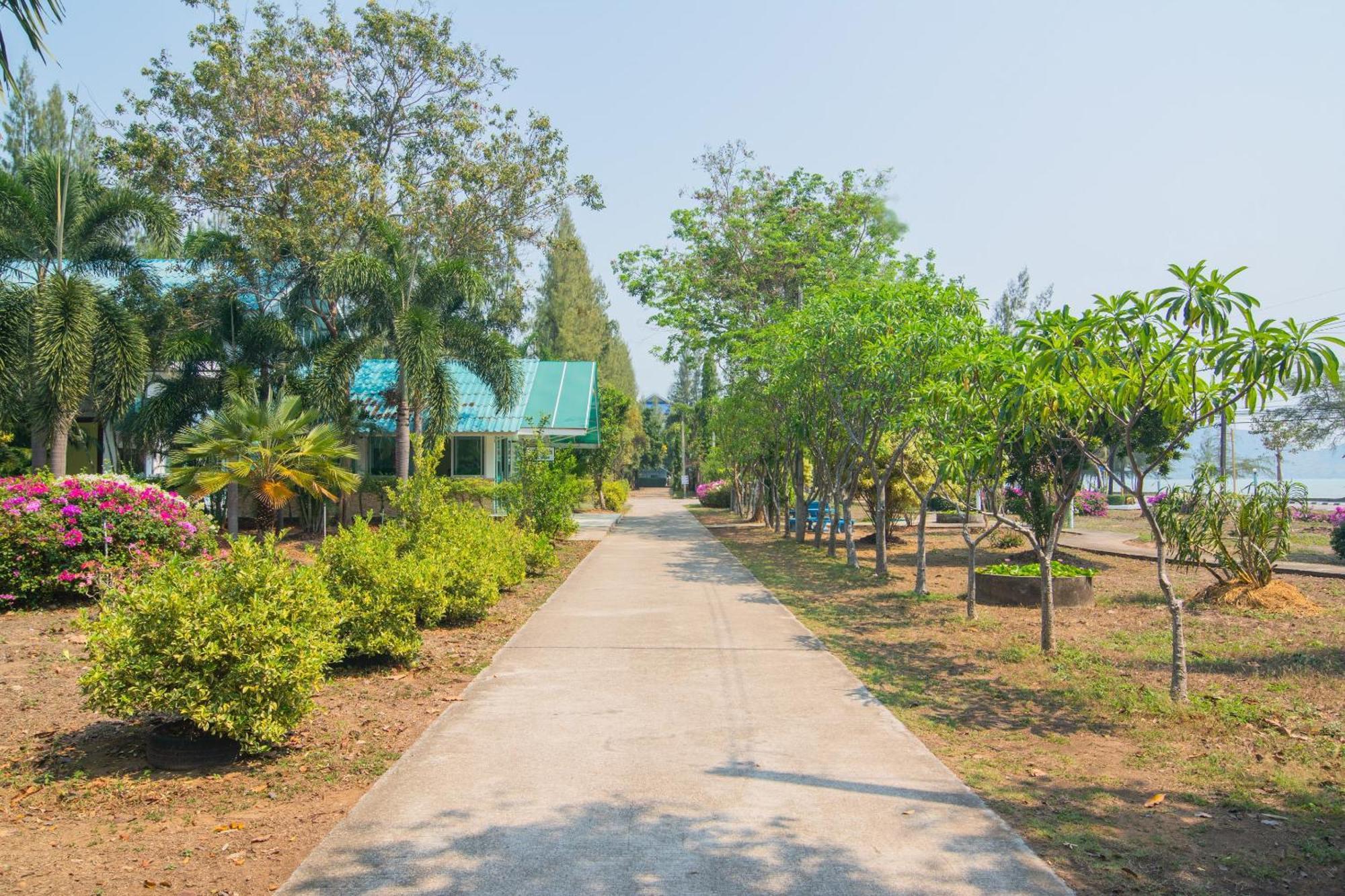 Koh Lak Hotel Prachuap Khiri Khan