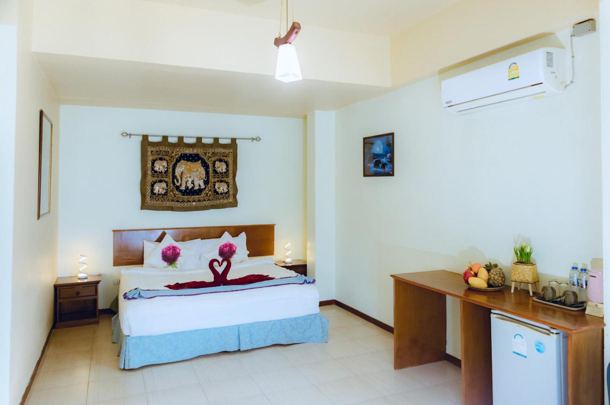Viva Hotel Chaloklum