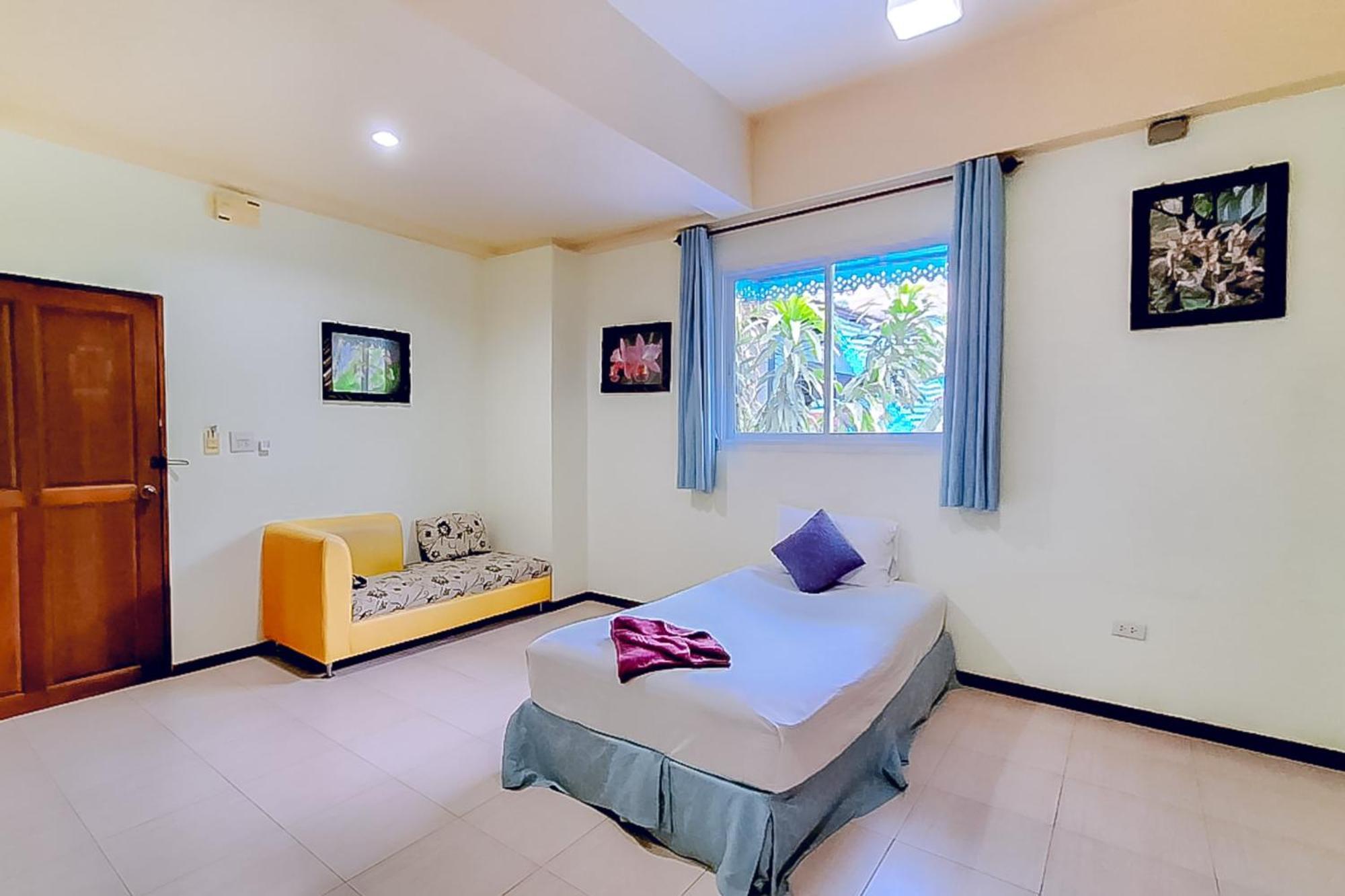 Viva Hotel Chaloklum
