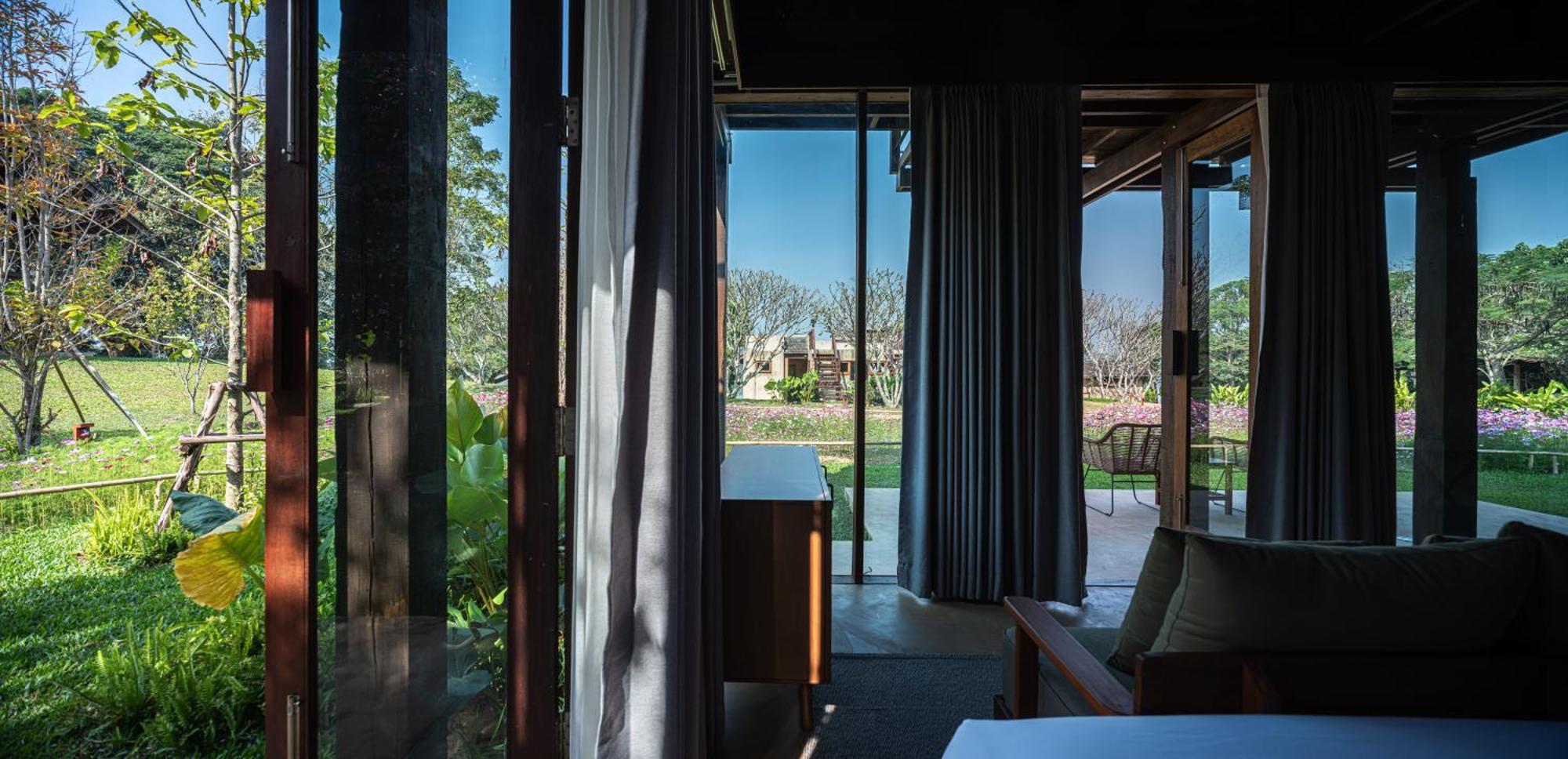 Nachan The Antique Courtyard *