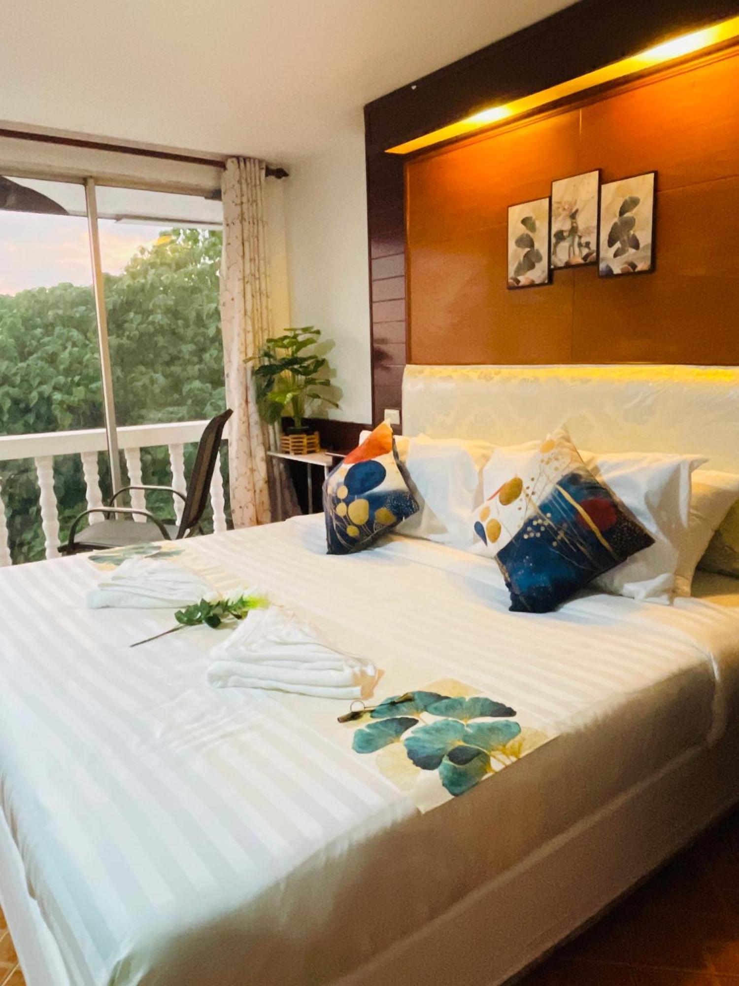 Resort Baan Sawaan
