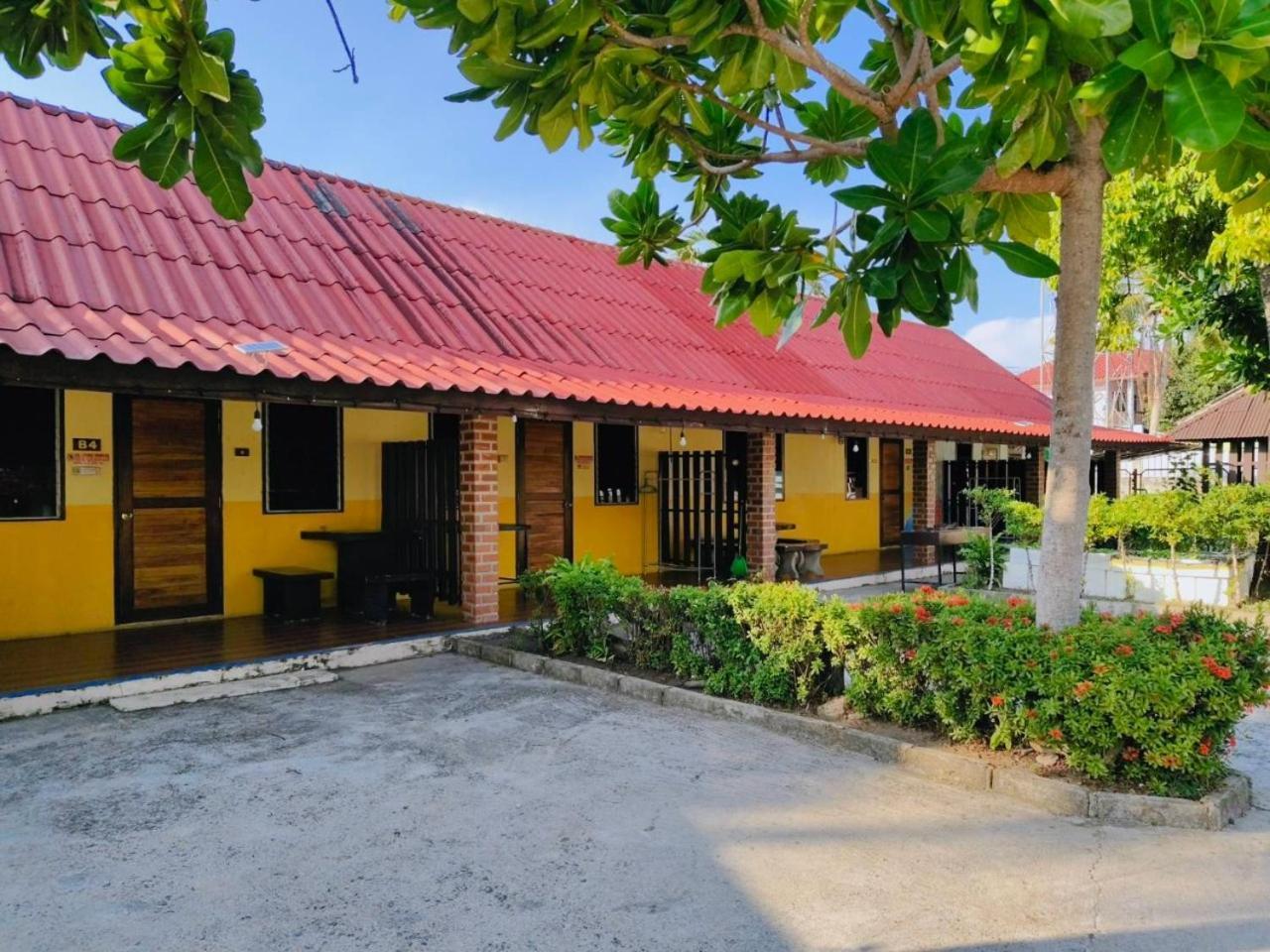 Resort Pooma 2*